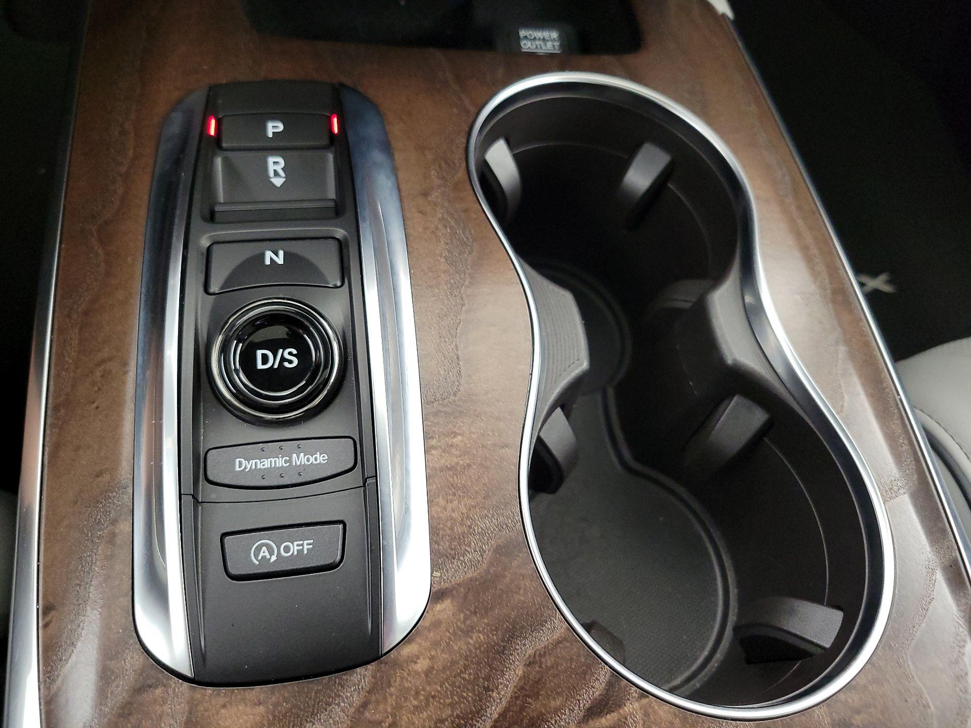 Thumbnail: 2019 Acura MDX - 18