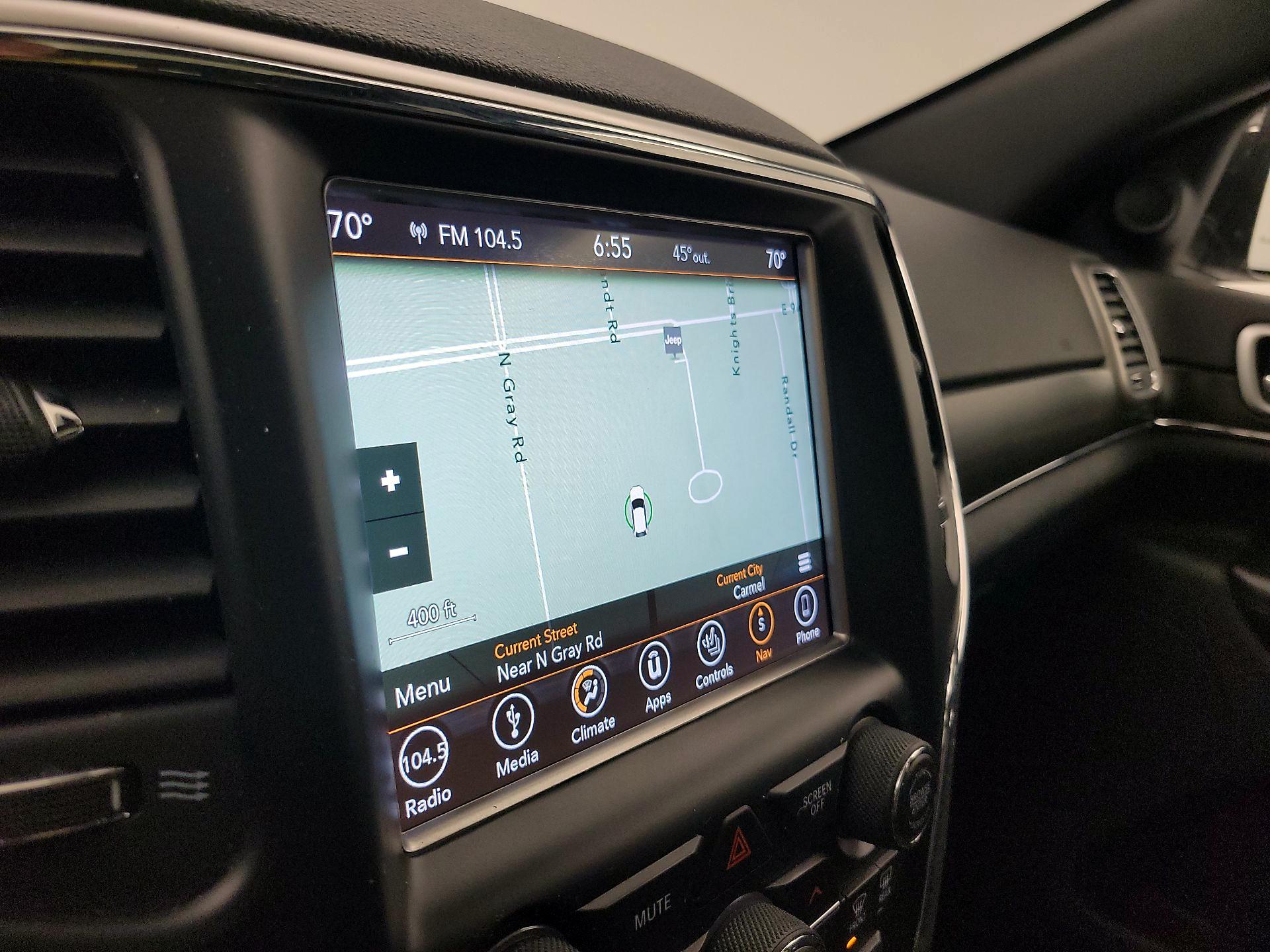 Thumbnail: 2018 Jeep Grand Cherokee - 14