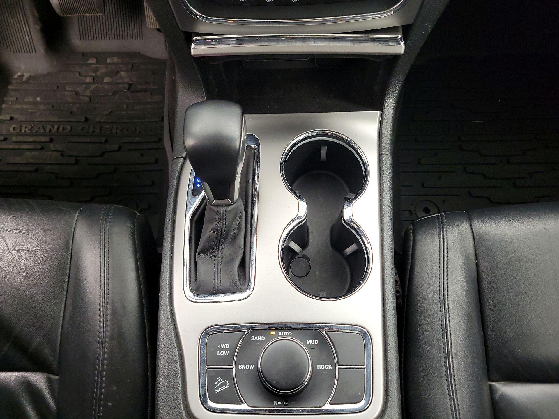 Thumbnail: 2018 Jeep Grand Cherokee - 18