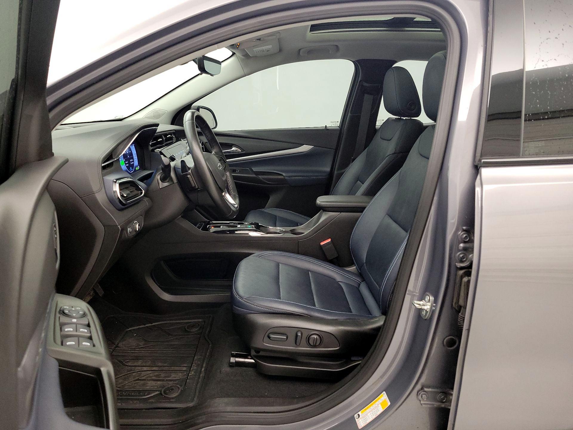 Thumbnail: 2023 Chevrolet Bolt EUV - 11