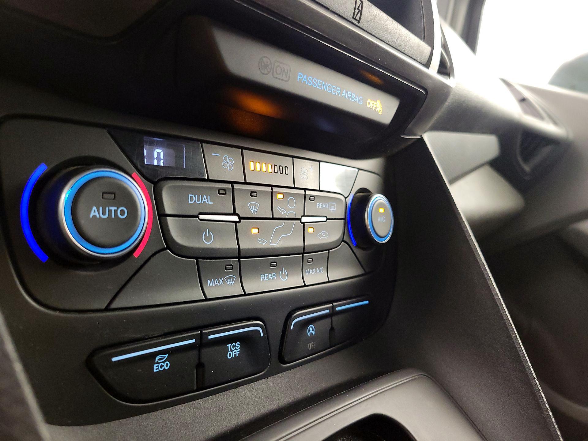 Thumbnail: 2020 Ford Transit Series - 16