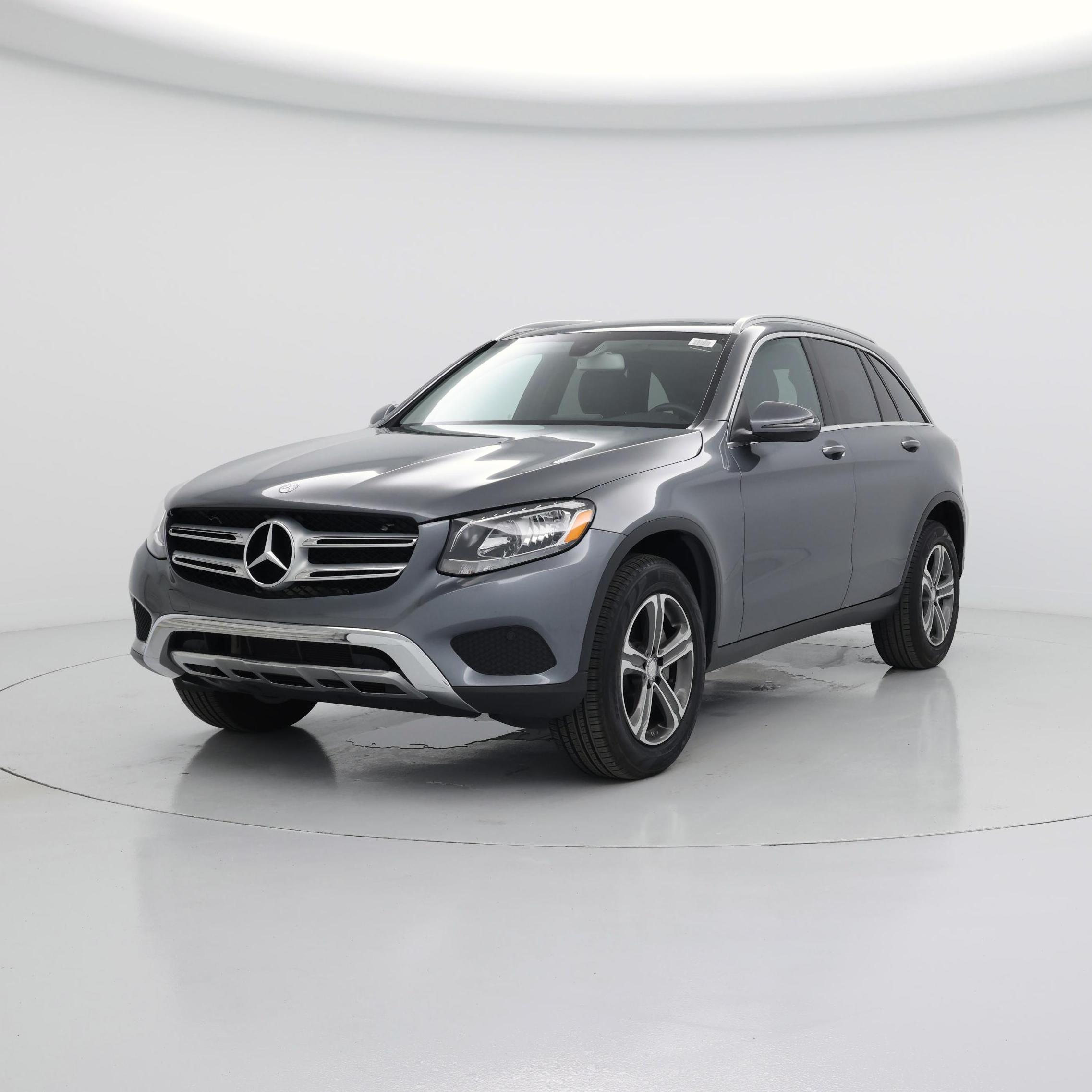 Thumbnail: 2016 Mercedes-Benz GLC - 4