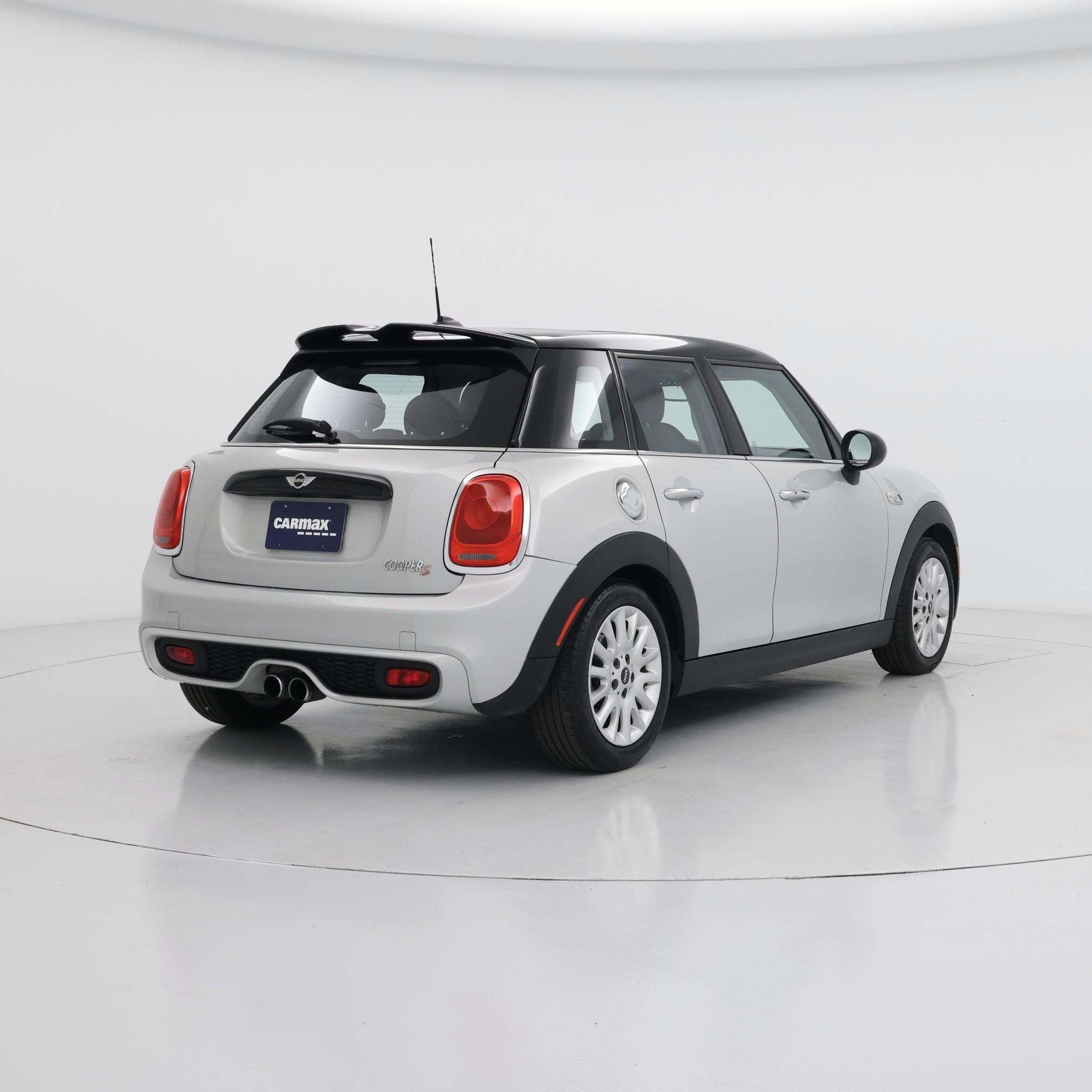 Thumbnail: 2016 MINI Cooper Hardtop - 8