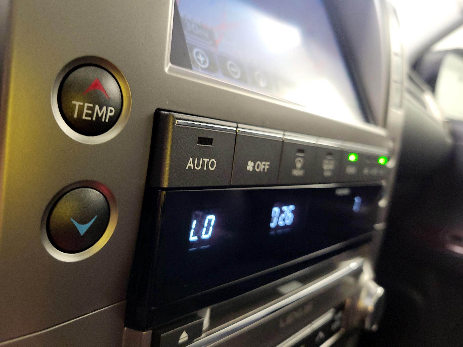 Thumbnail: 2019 Lexus GX - 17