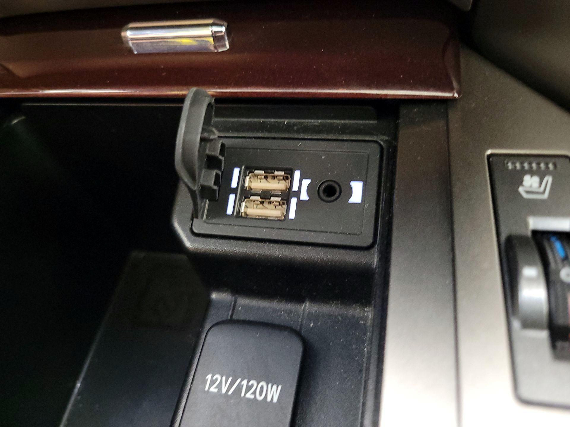 Thumbnail: 2019 Lexus GX - 19