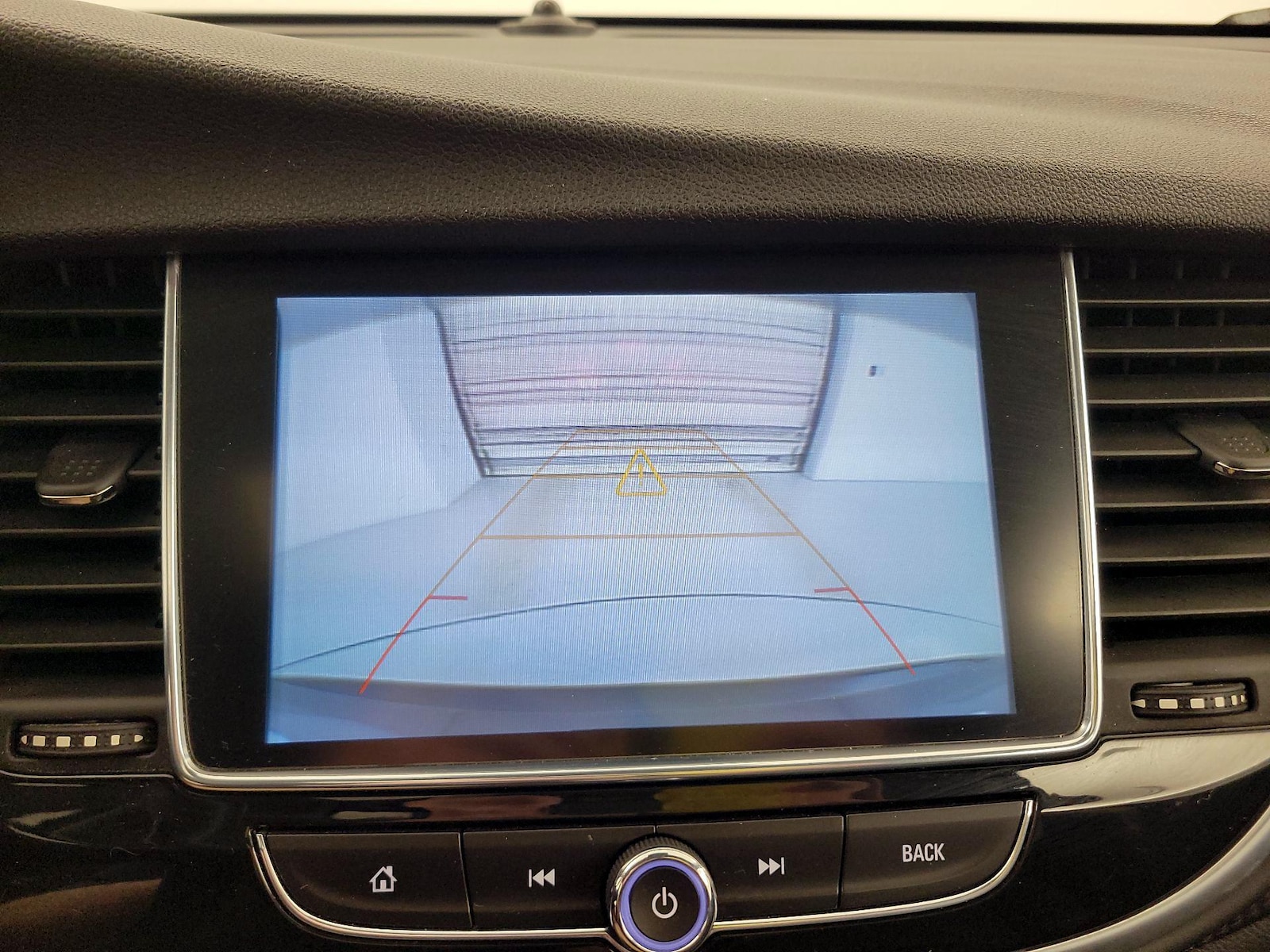 2018 Buick Encore Premium - Photo 16