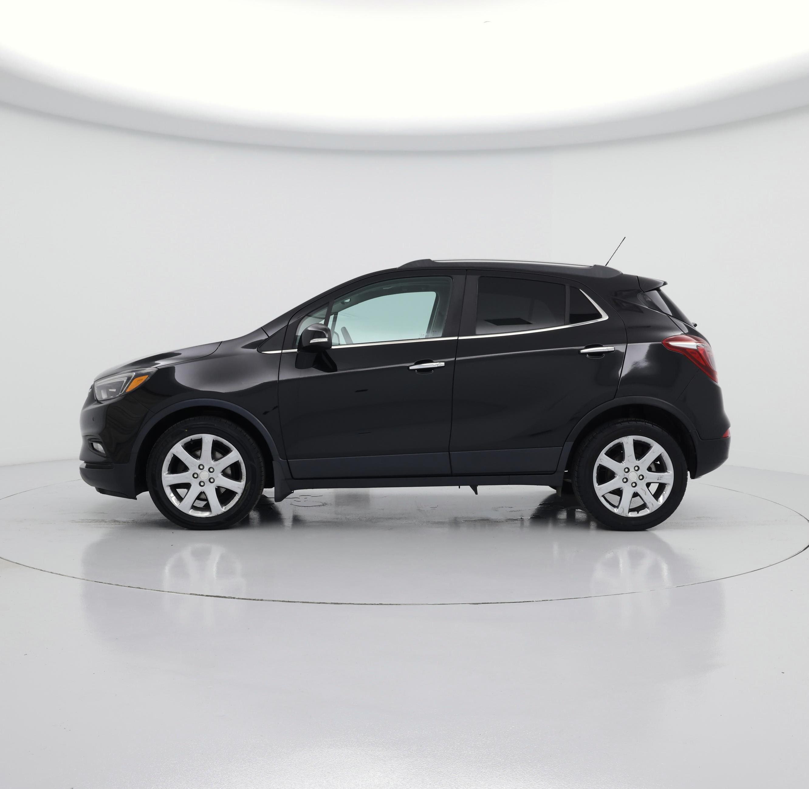 Thumbnail: 2018 Buick Encore - 3