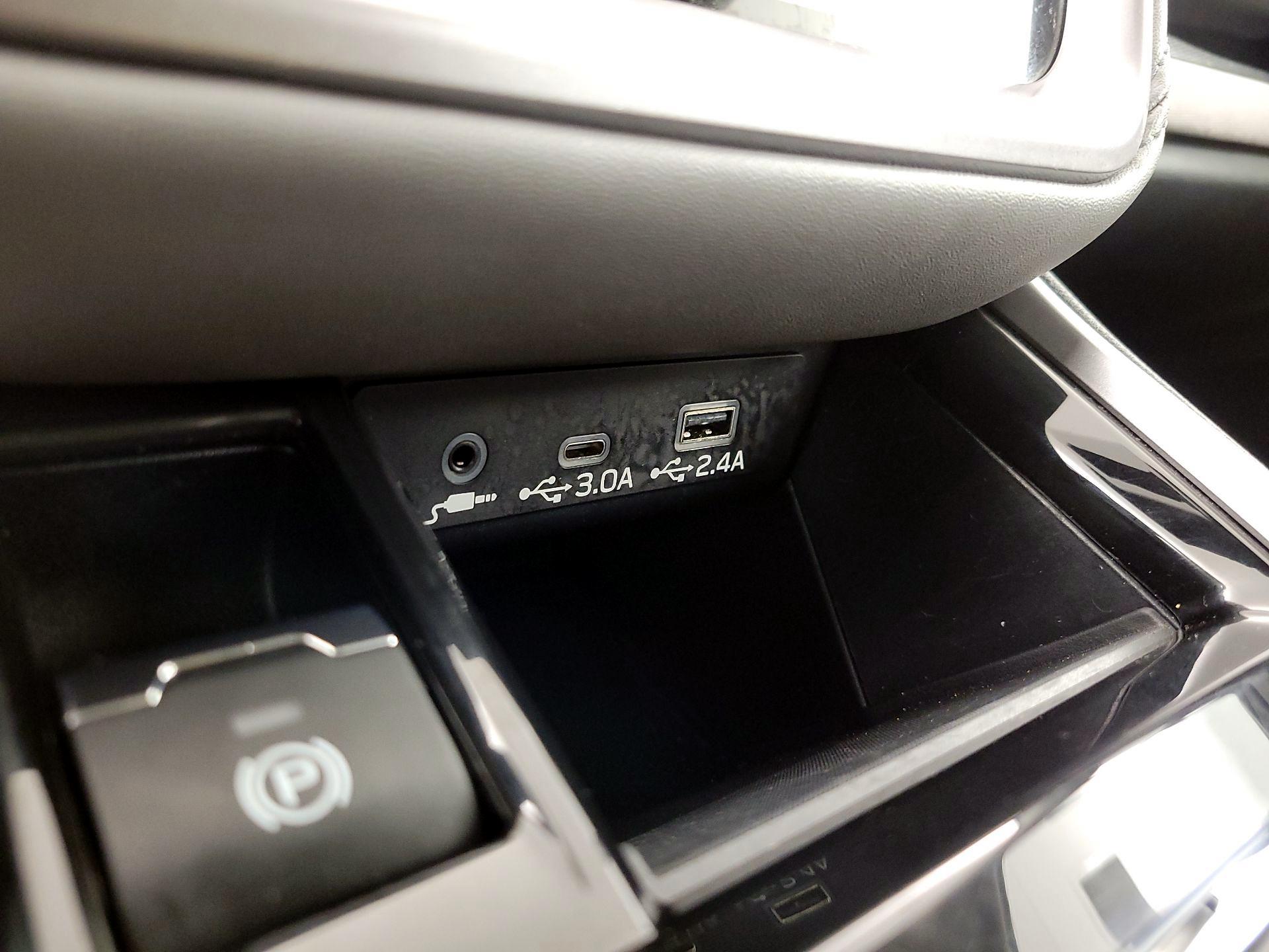 Thumbnail: 2024 Subaru Legacy - 18