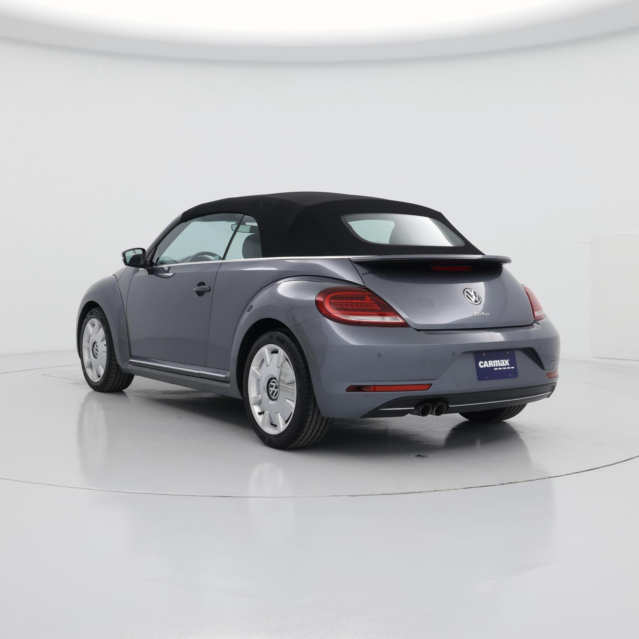 Thumbnail: 2017 Volkswagen Beetle - 2