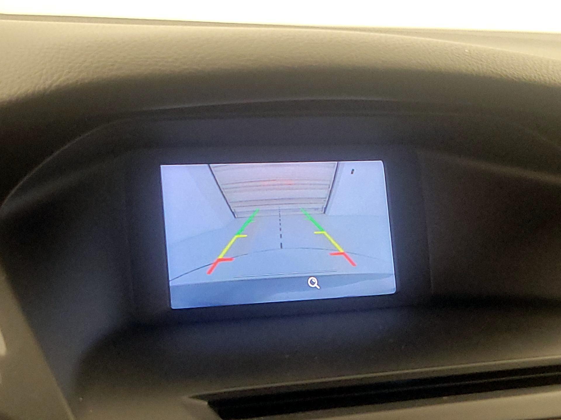 Thumbnail: 2015 Ford Focus - 14