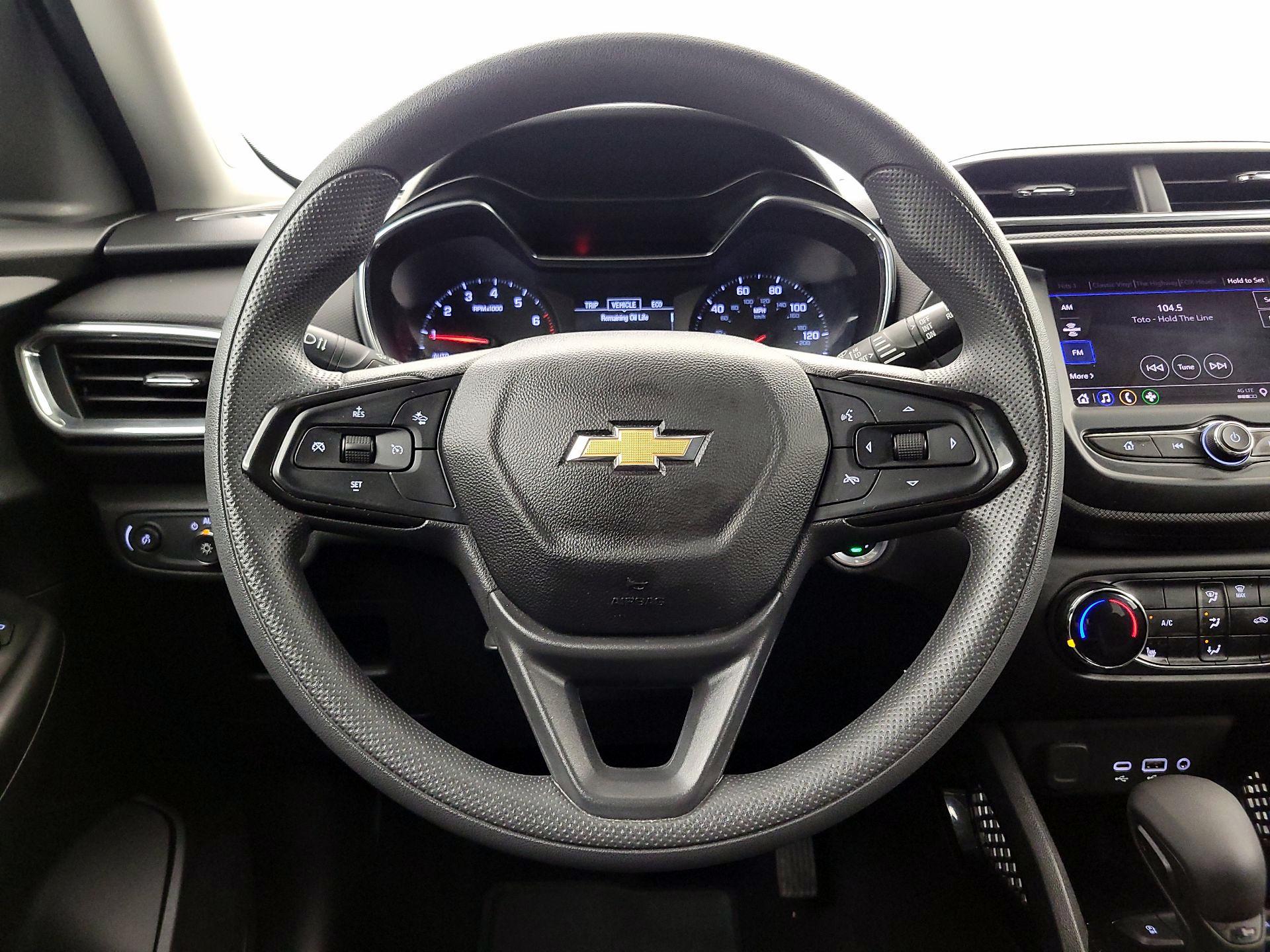 Thumbnail: 2022 Chevrolet TrailBlazer - 10