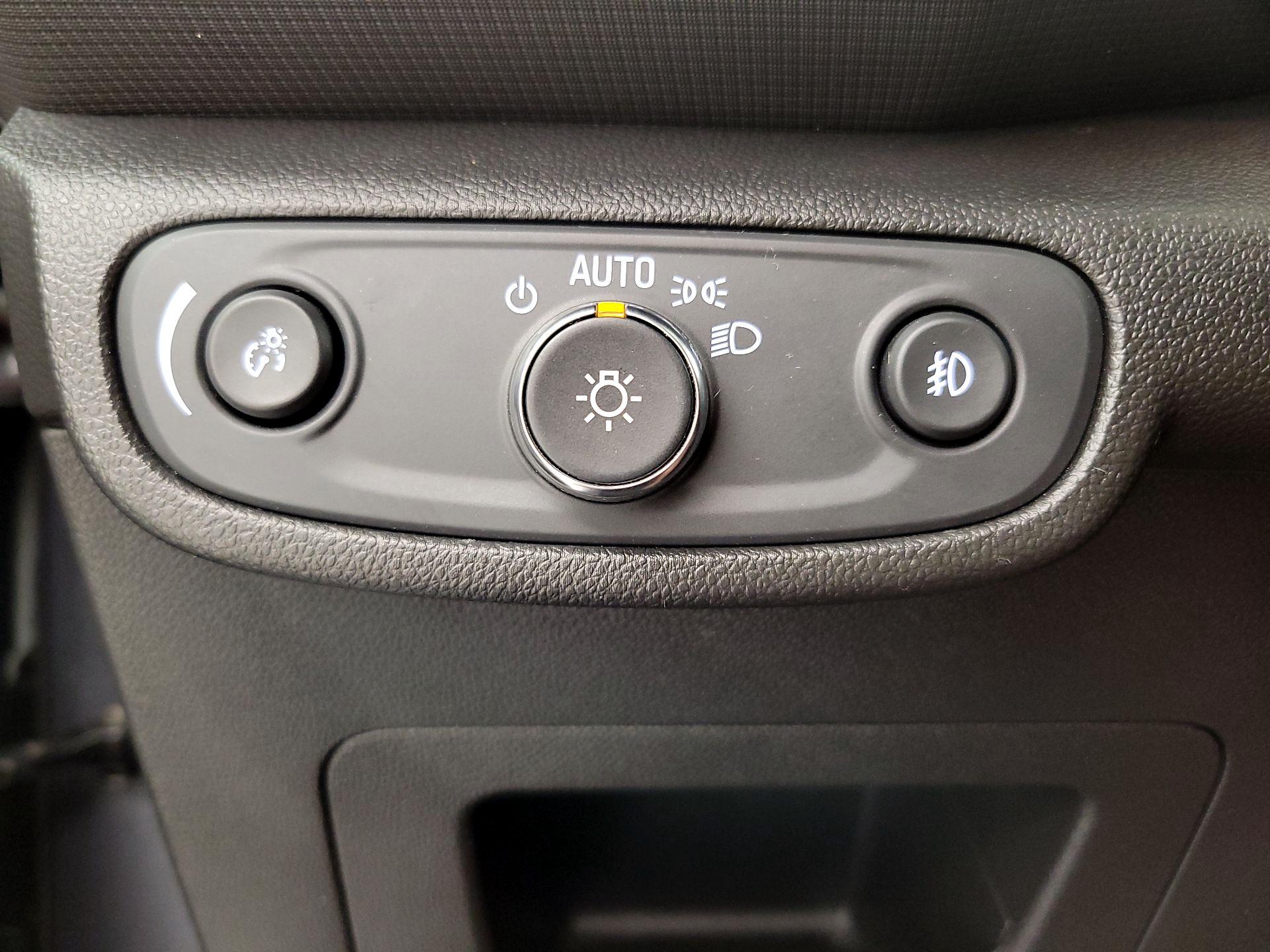 Thumbnail: 2022 Chevrolet TrailBlazer - 13