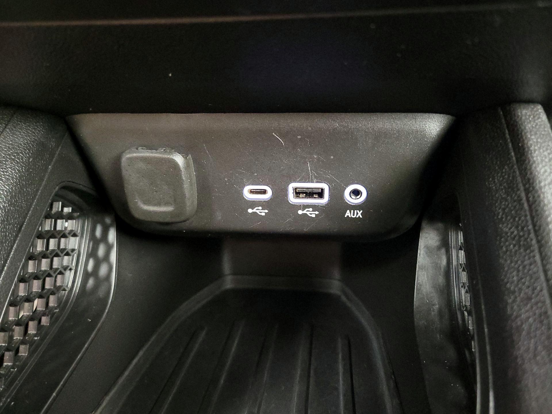 Thumbnail: 2022 Chevrolet TrailBlazer - 18