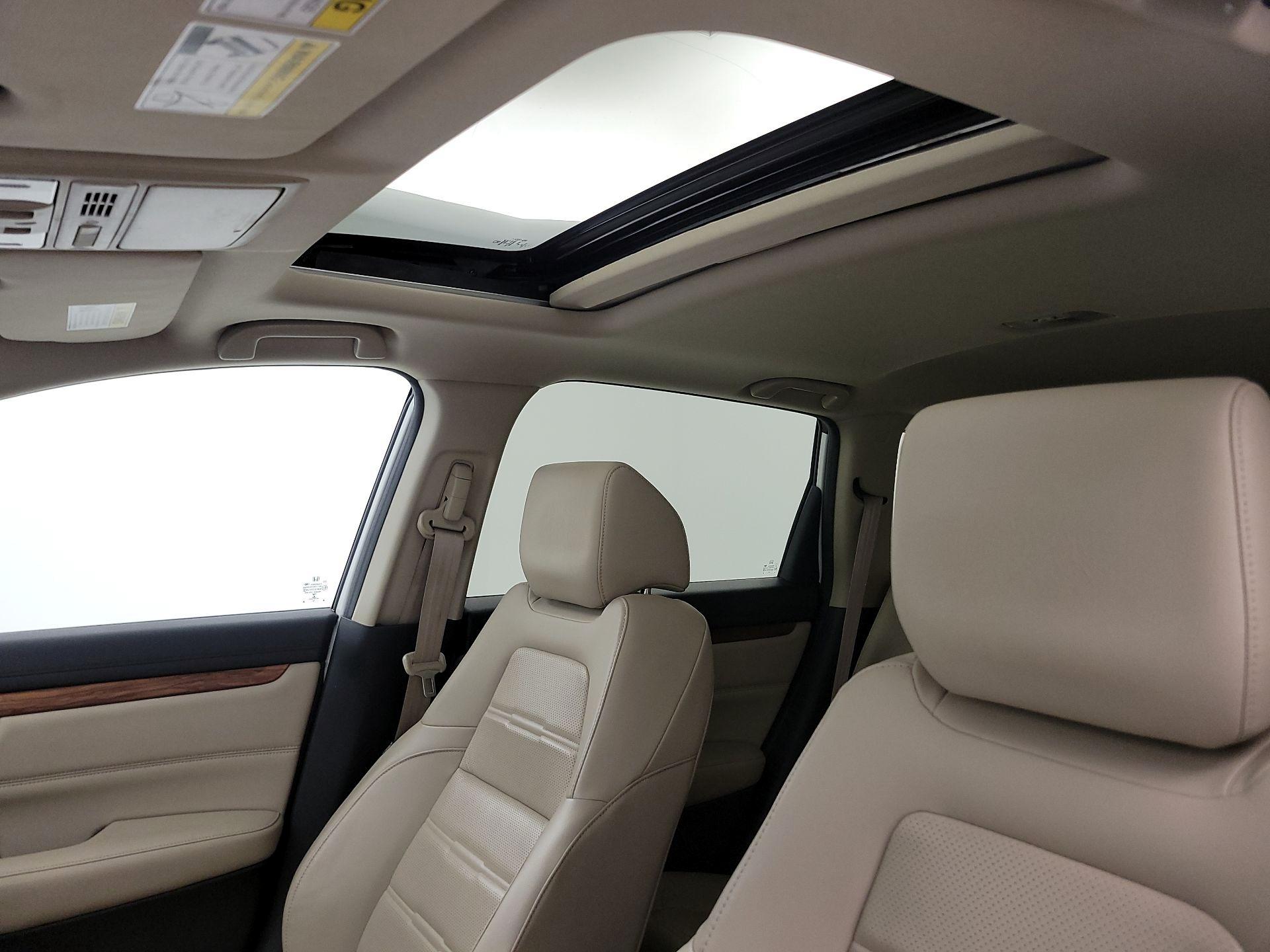 Thumbnail: 2017 Honda CR-V - 20