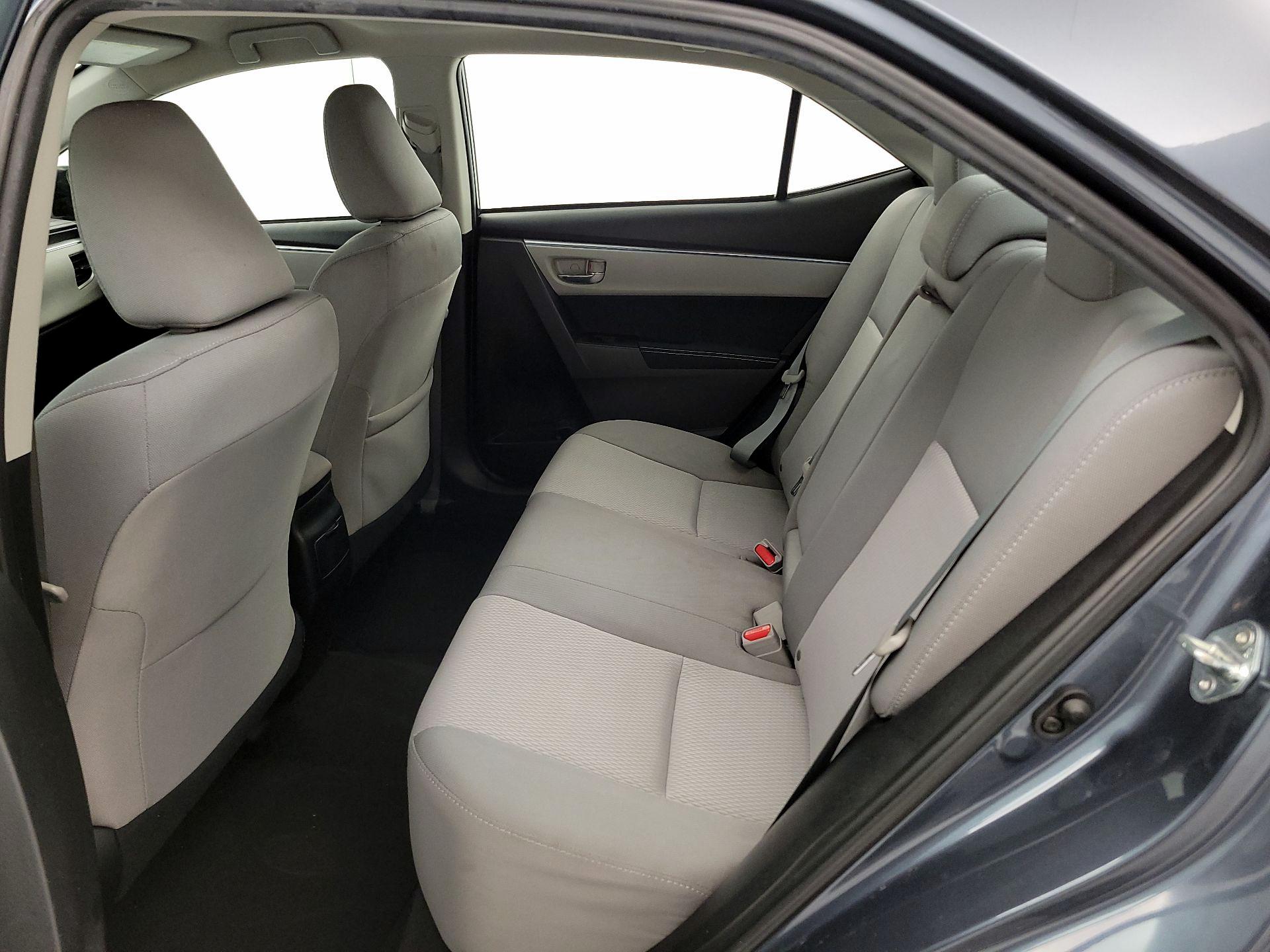 Thumbnail: 2015 Toyota Corolla - 19