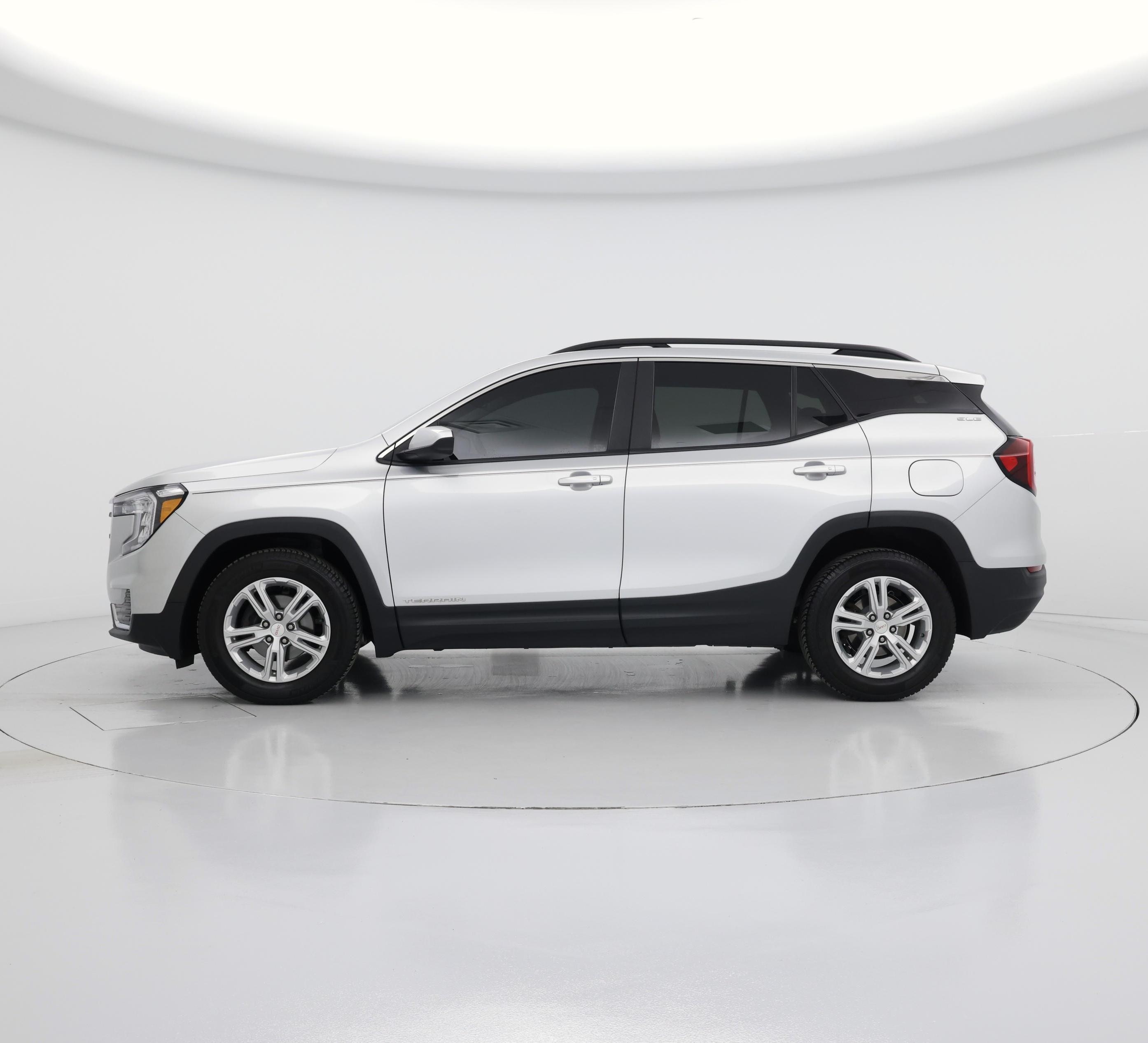 Thumbnail: 2022 GMC Terrain - 3