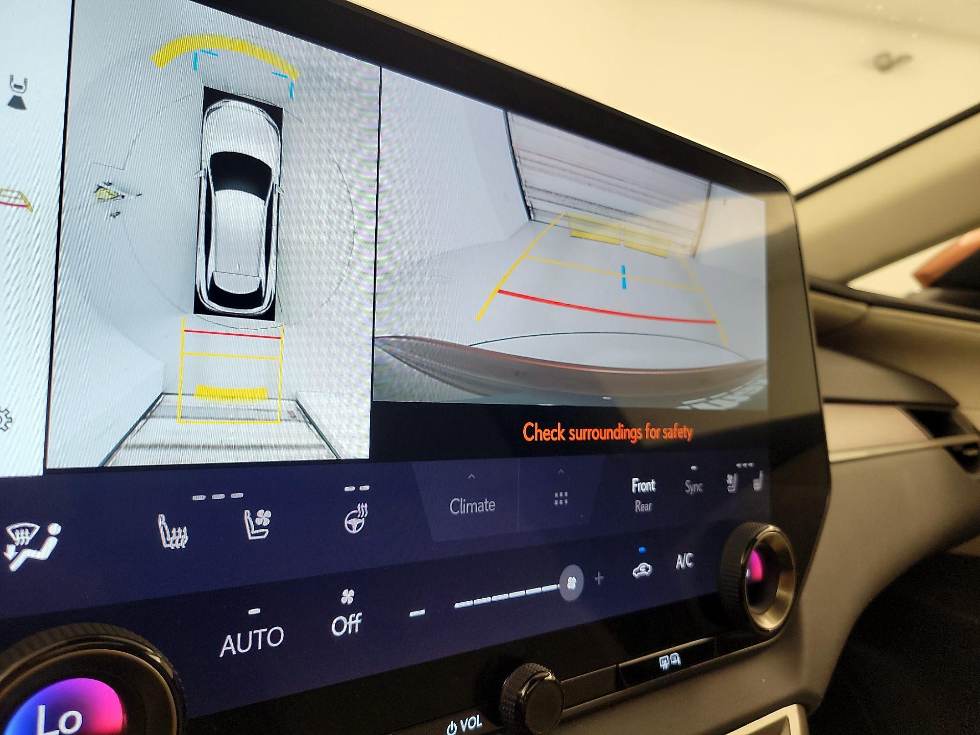 Thumbnail: 2023 Lexus RX - 14