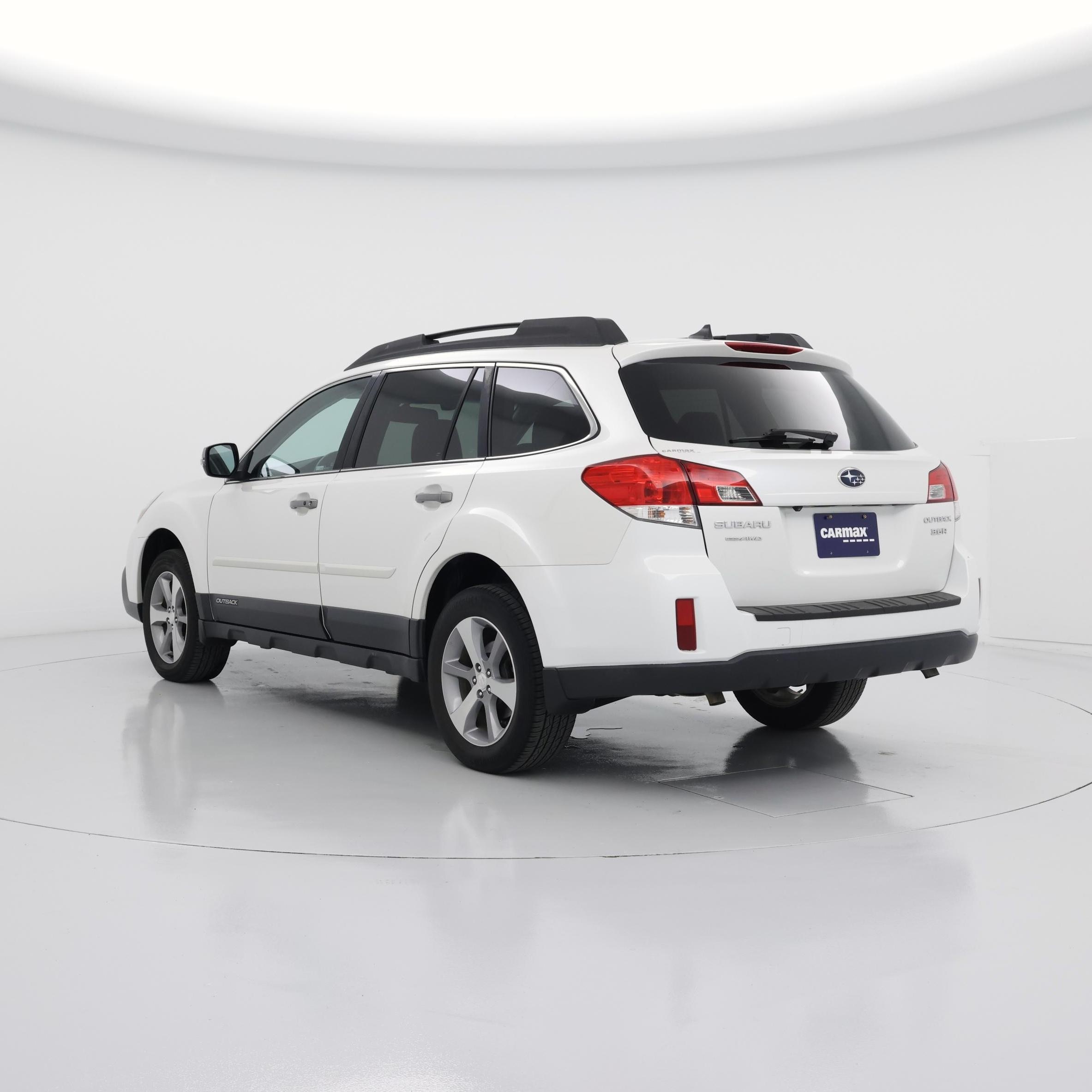 Thumbnail: 2014 Subaru Outback - 2