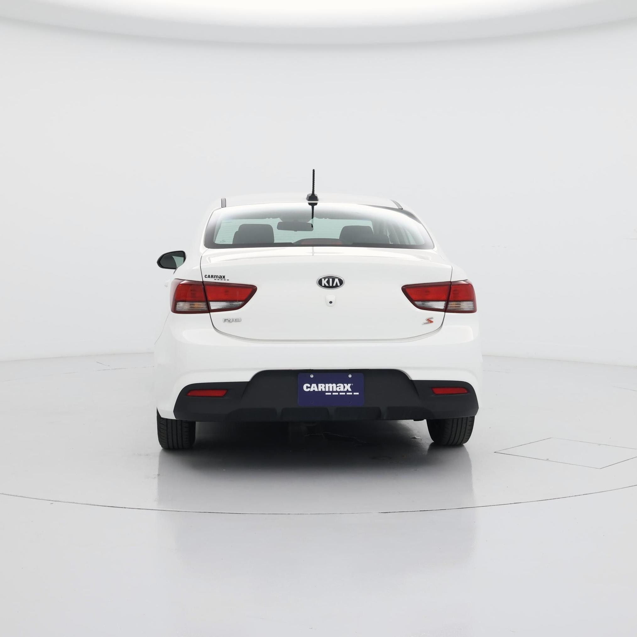 Thumbnail: 2019 Kia Rio - 6