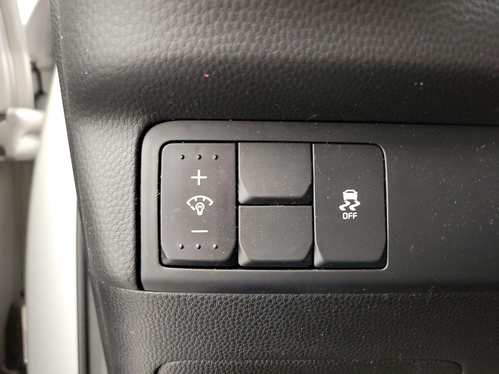 Thumbnail: 2016 Kia Soul - 13