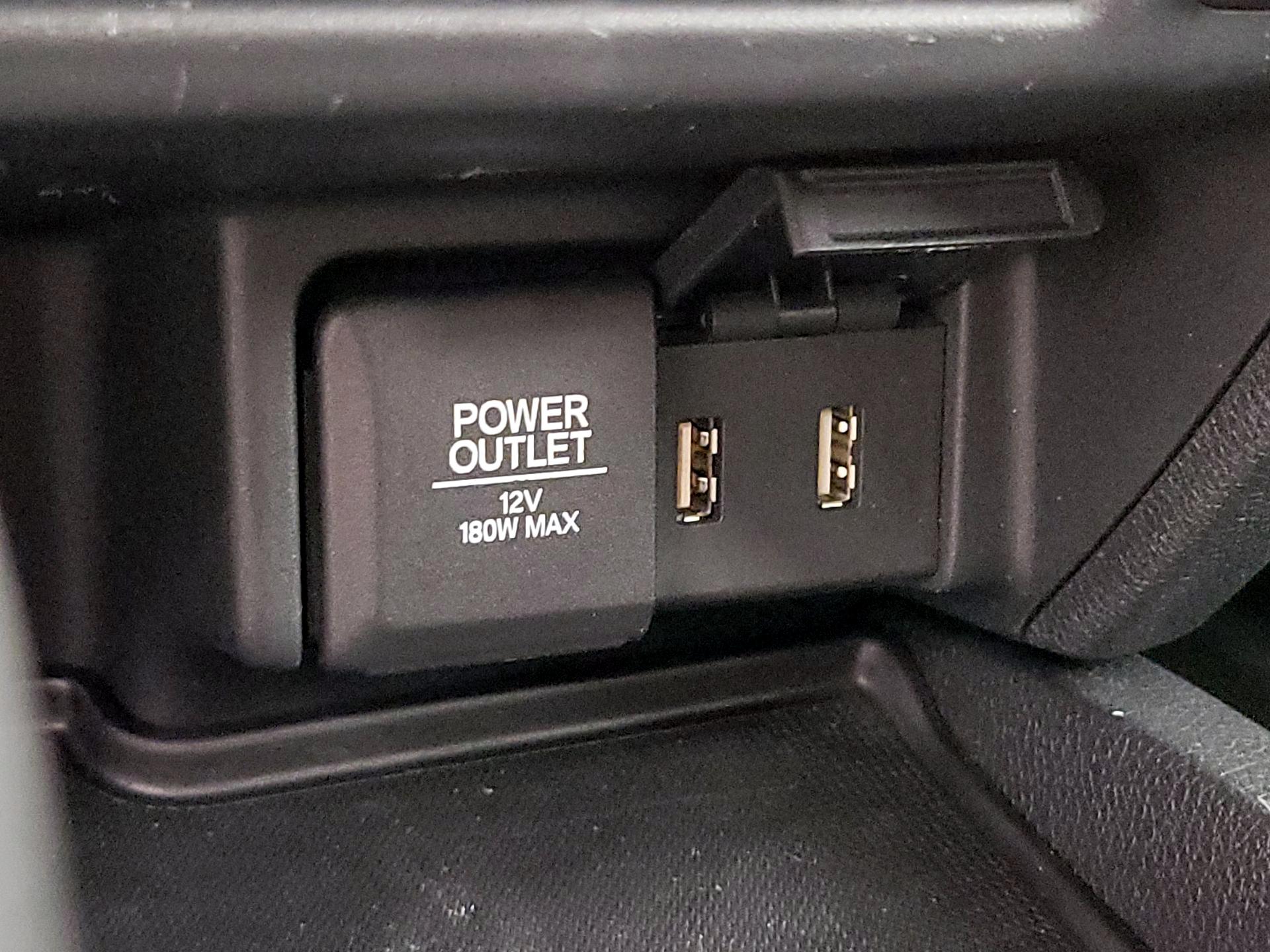 Thumbnail: 2016 Honda Pilot - 18