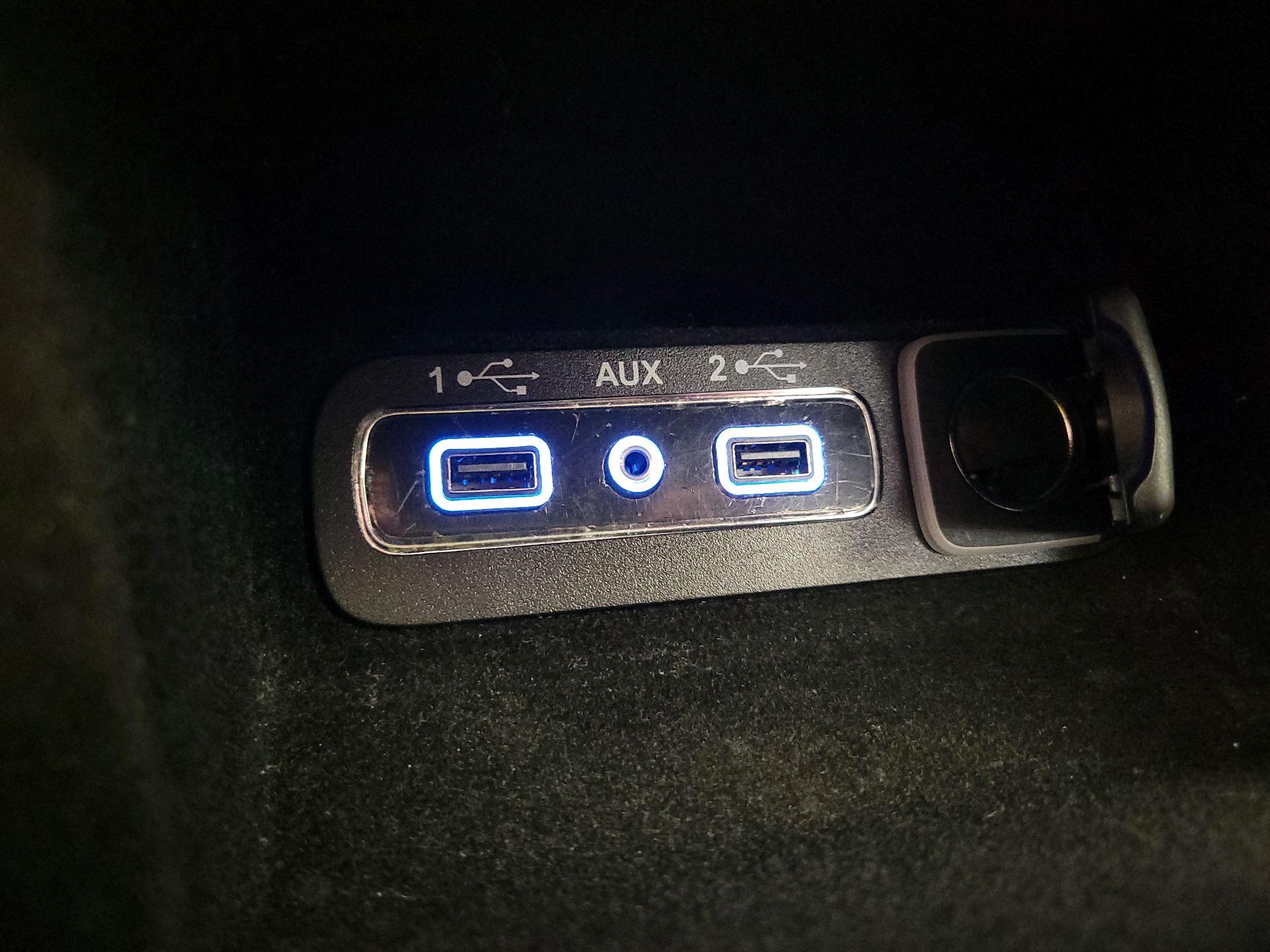 Thumbnail: 2020 Jeep Grand Cherokee - 19