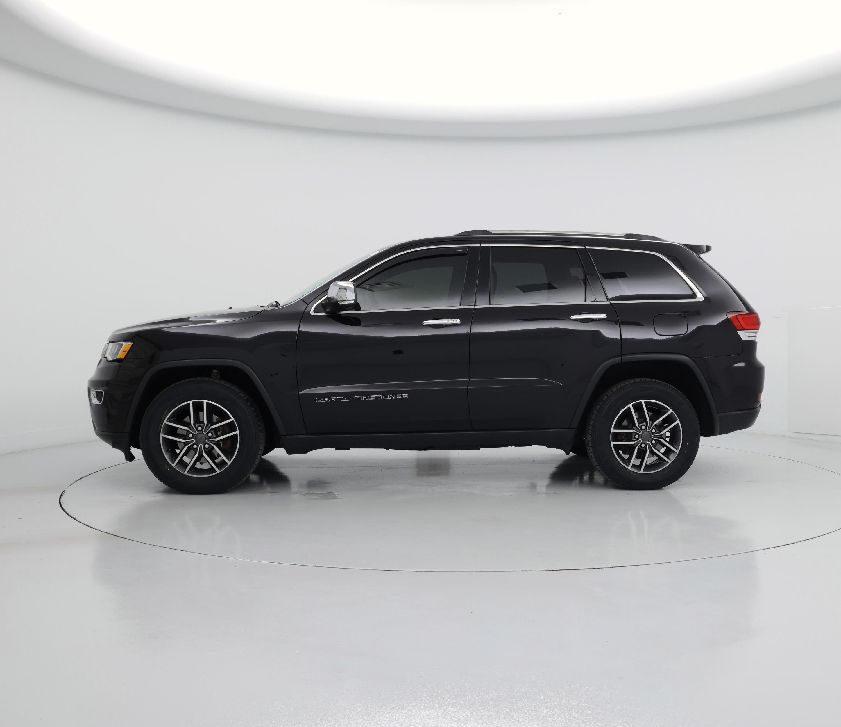 Thumbnail: 2020 Jeep Grand Cherokee - 3