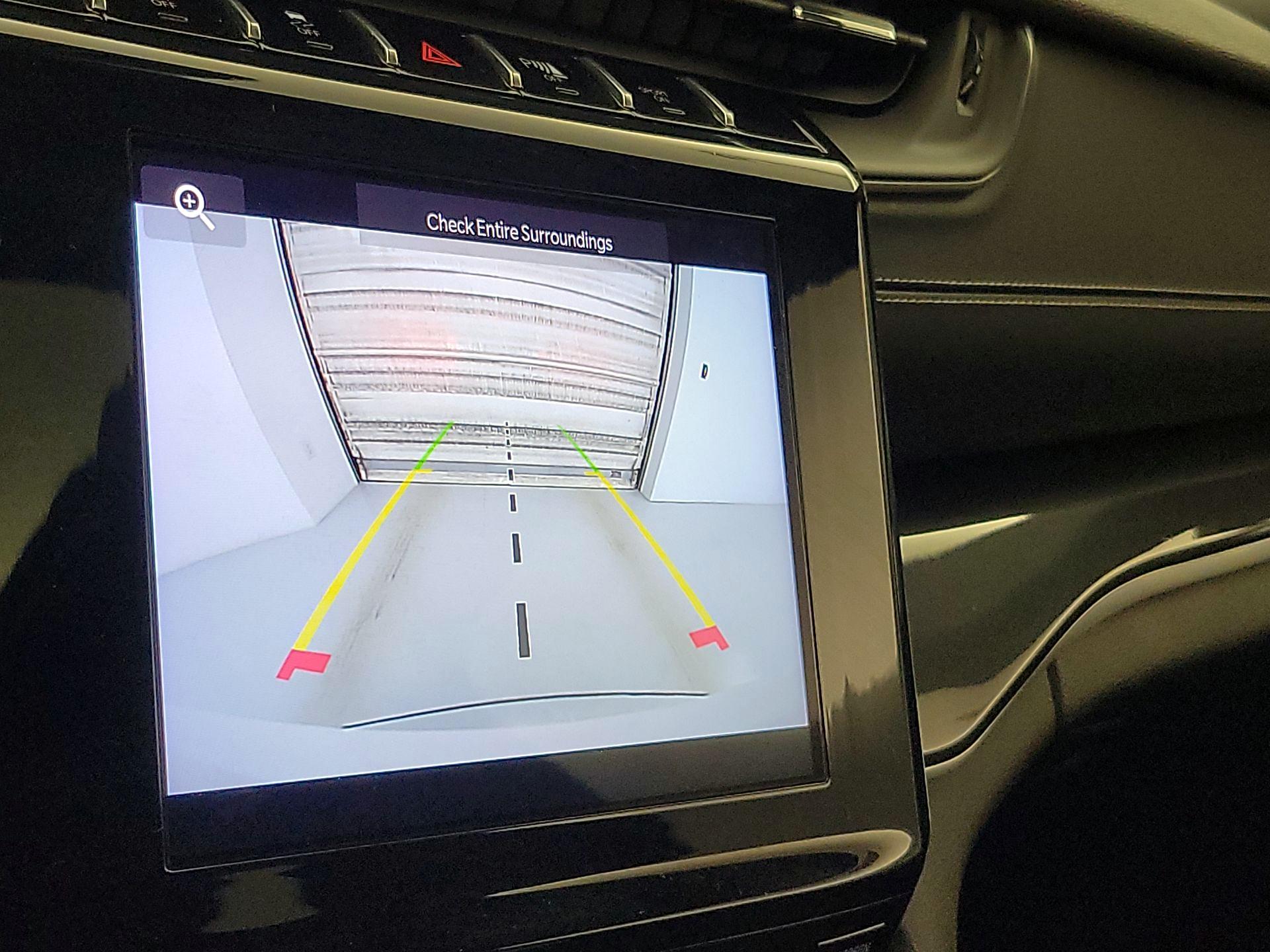 Thumbnail: 2023 Jeep Grand Cherokee - 14