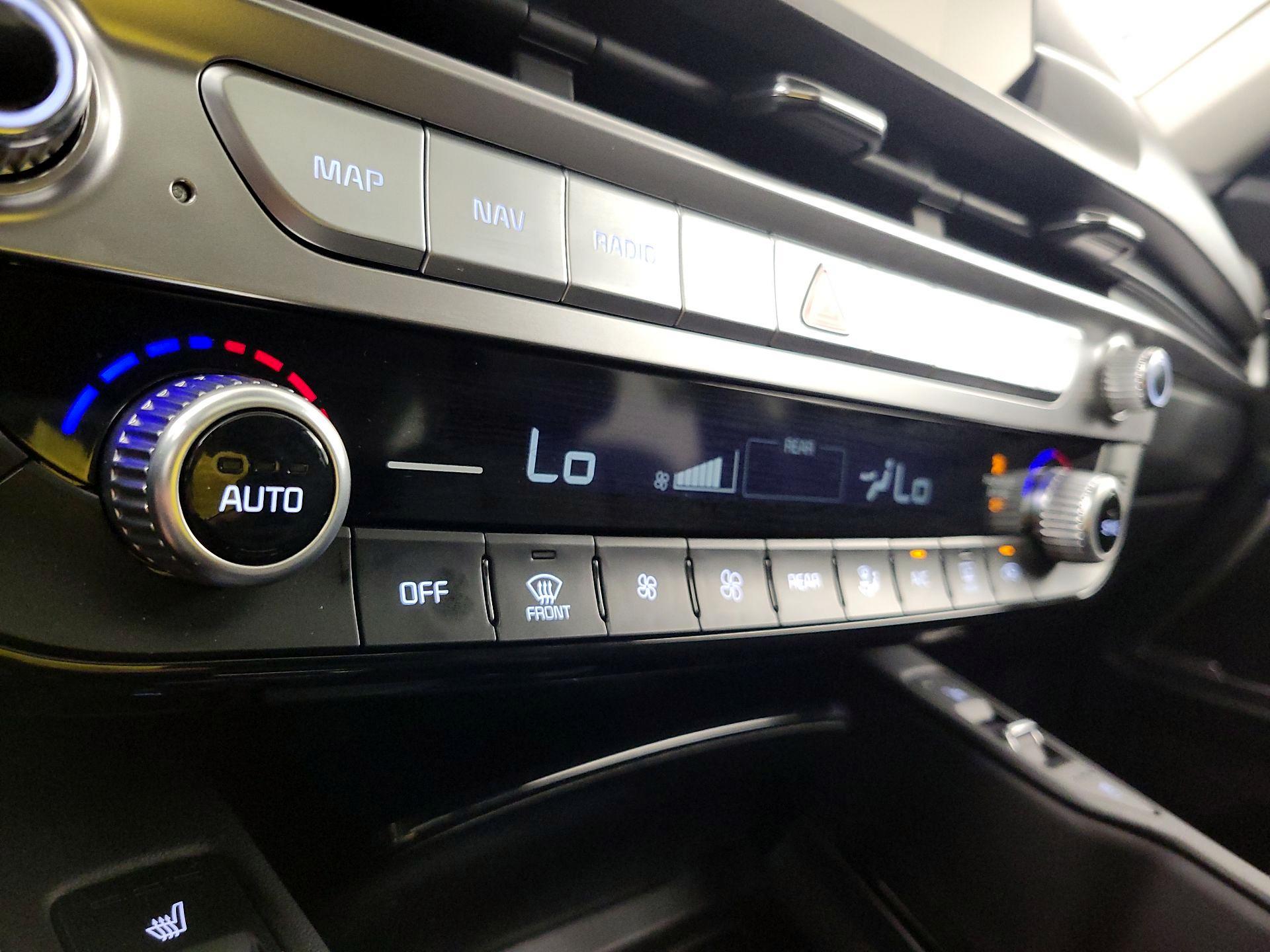 Thumbnail: 2025 Kia Telluride - 17