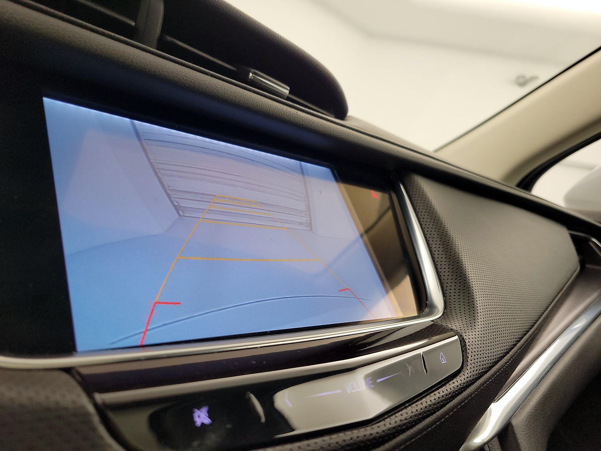Thumbnail: 2017 Cadillac XT5 - 14