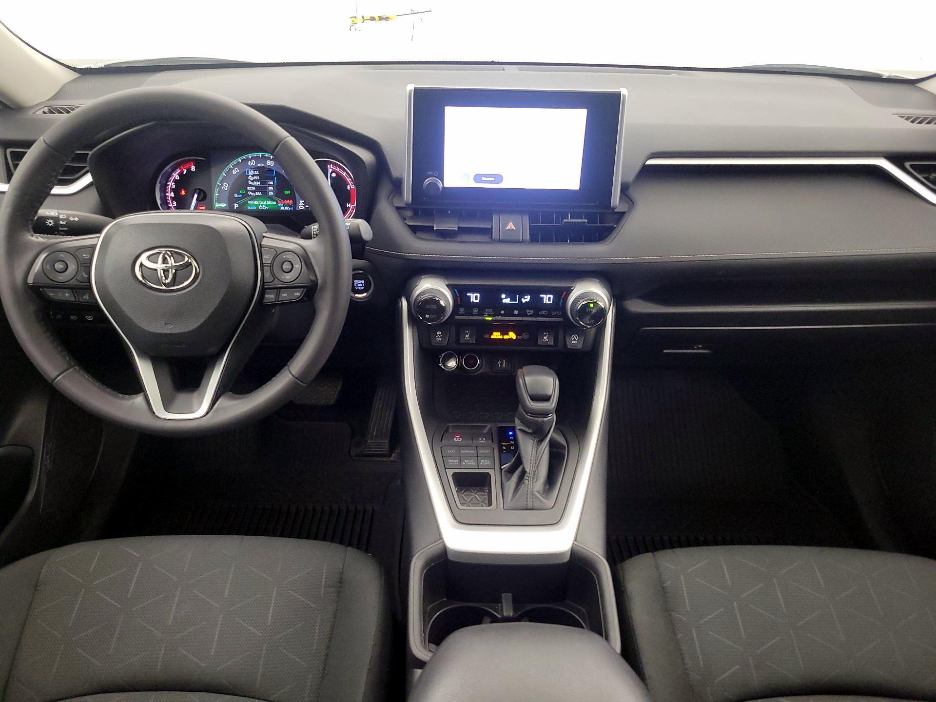 Thumbnail: 2023 Toyota RAV4 - 9