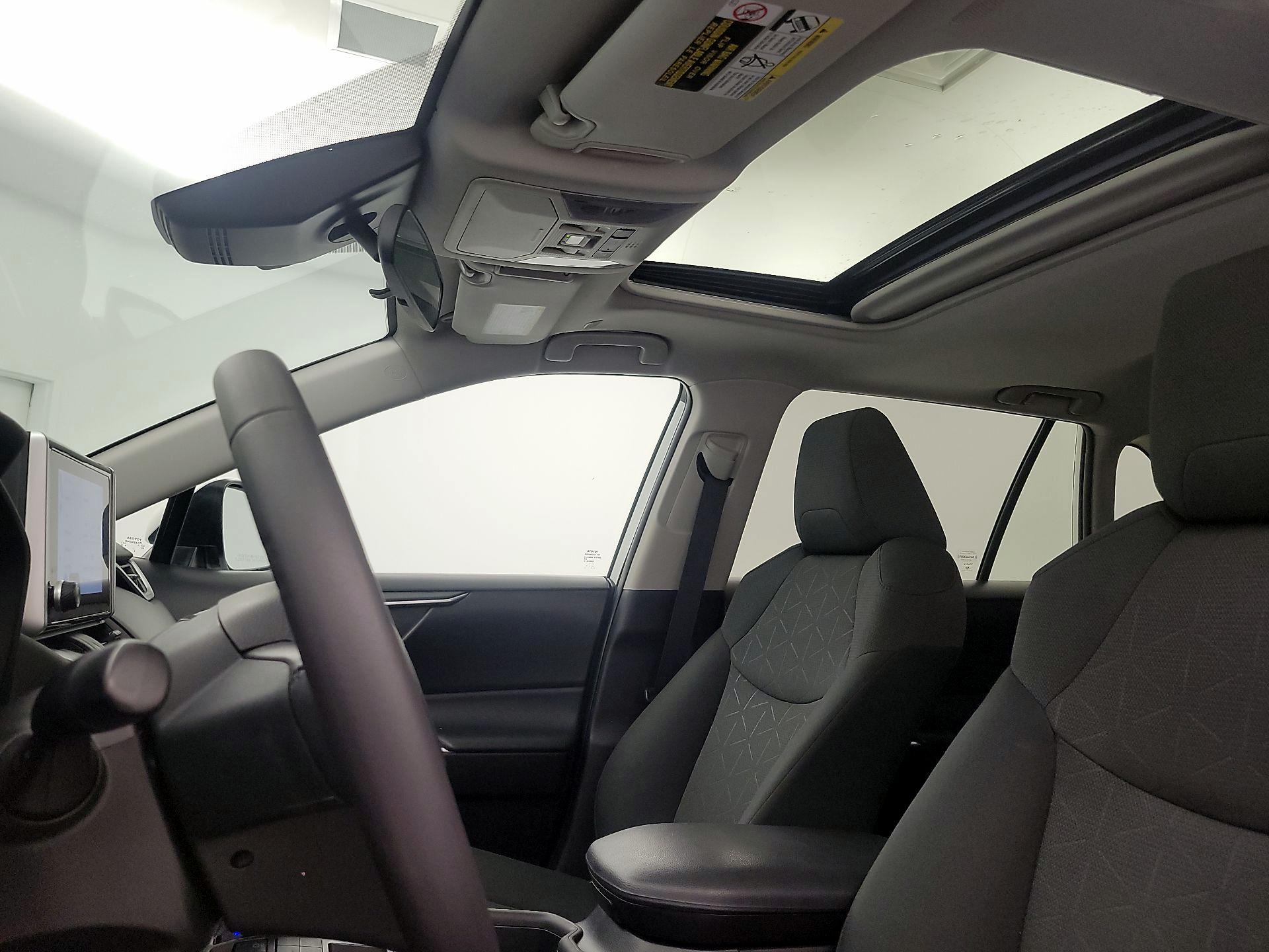 Thumbnail: 2023 Toyota RAV4 - 19