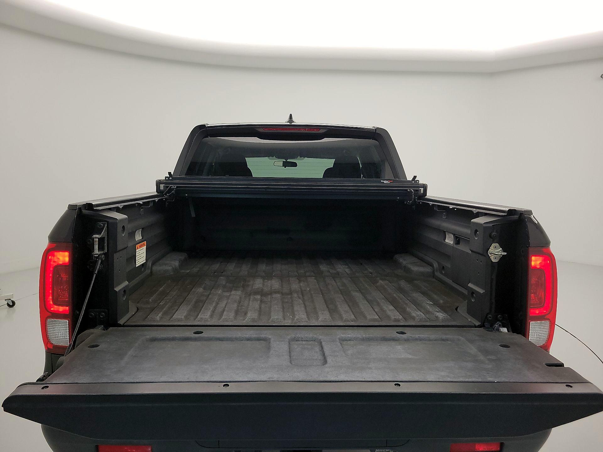 Thumbnail: 2019 Honda Ridgeline - 20