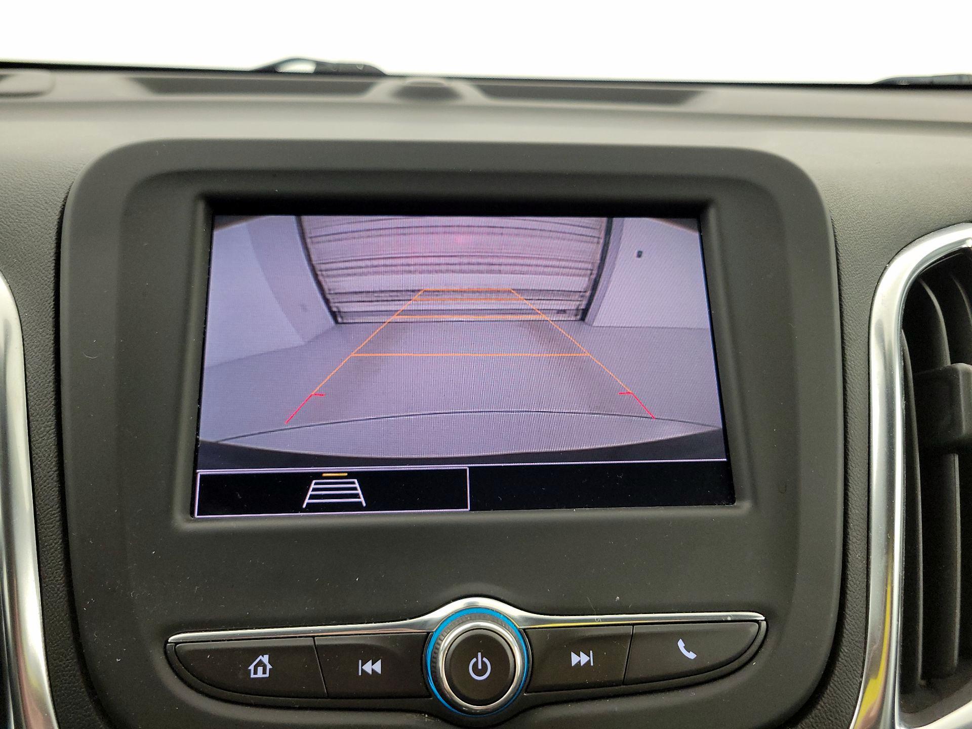 Thumbnail: 2022 Chevrolet Equinox - 14