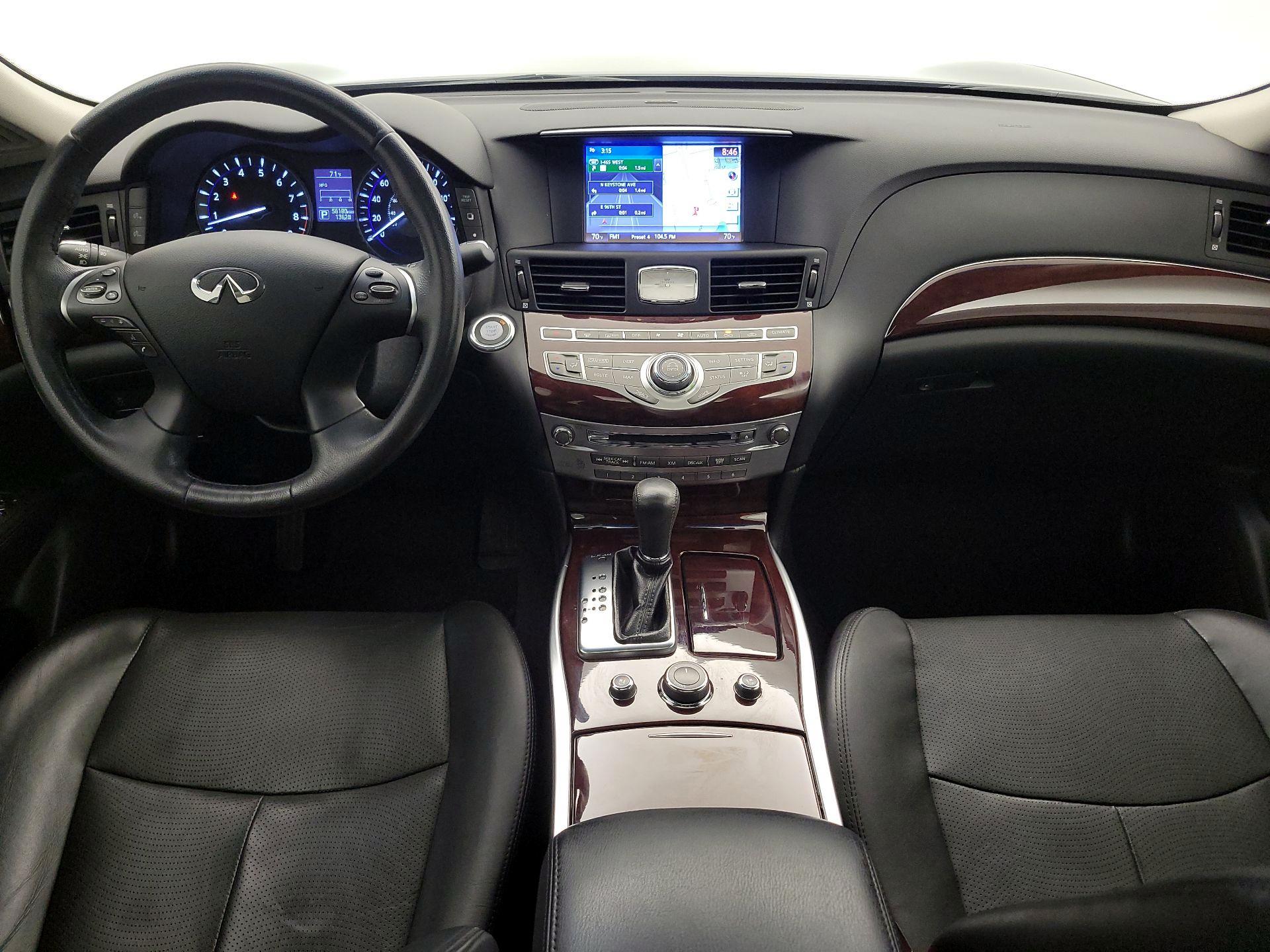 Thumbnail: 2017 INFINITI Q70 - 9