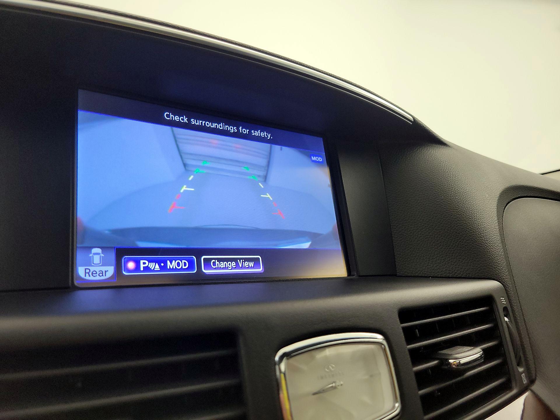 Thumbnail: 2017 INFINITI Q70 - 15