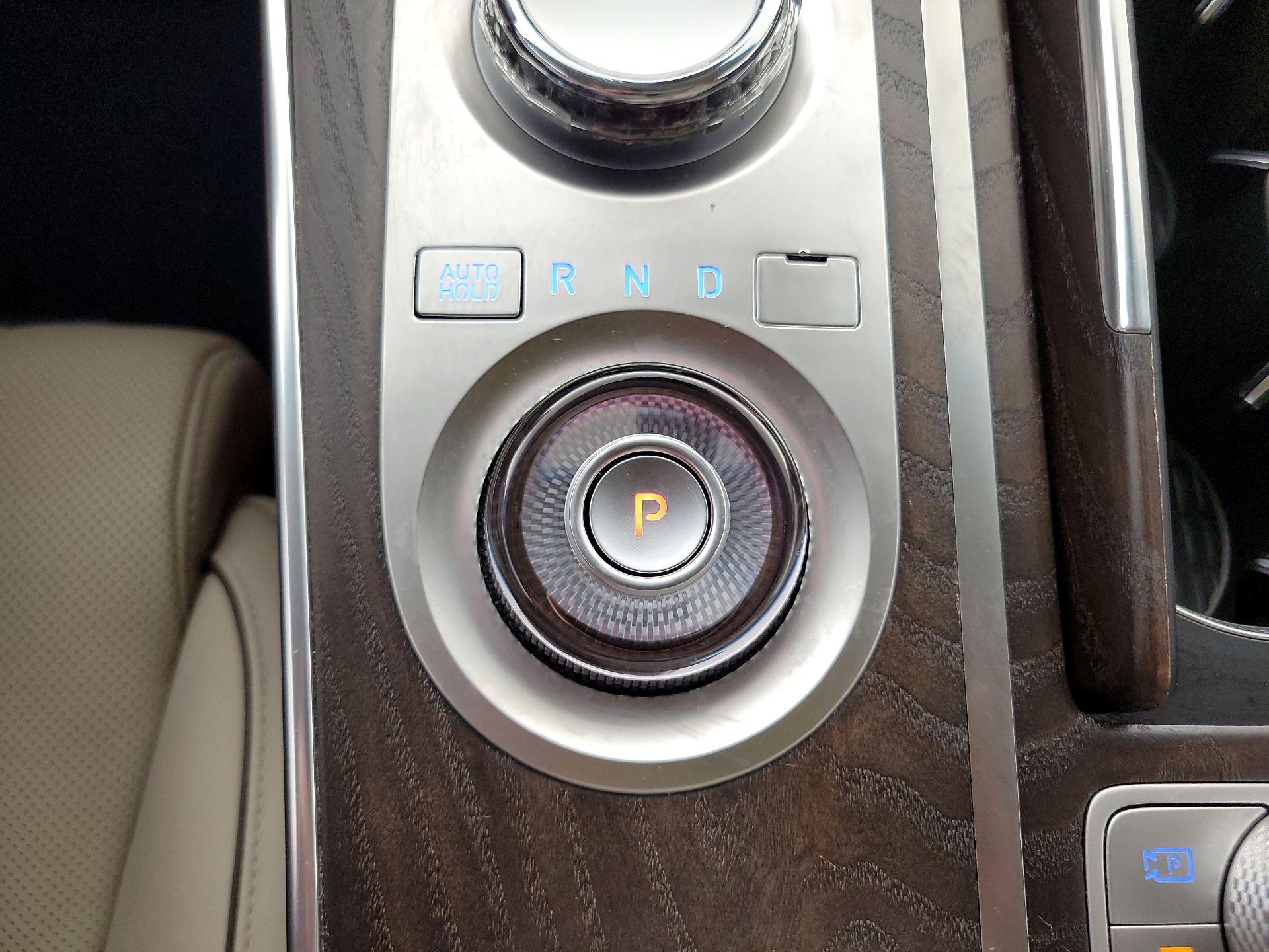 Thumbnail: 2023 Genesis GV80 - 18