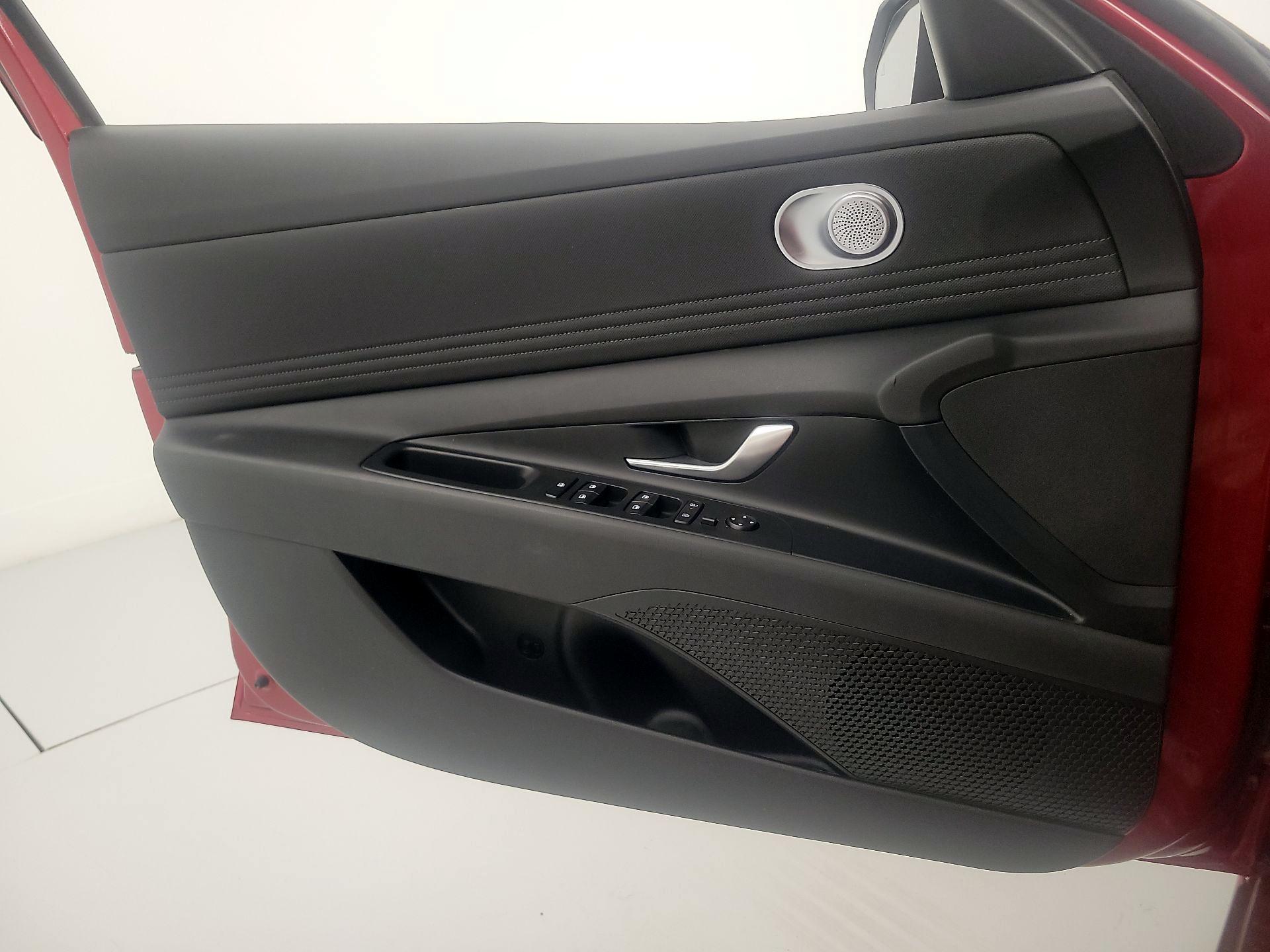 Thumbnail: 2024 Hyundai Elantra - 12