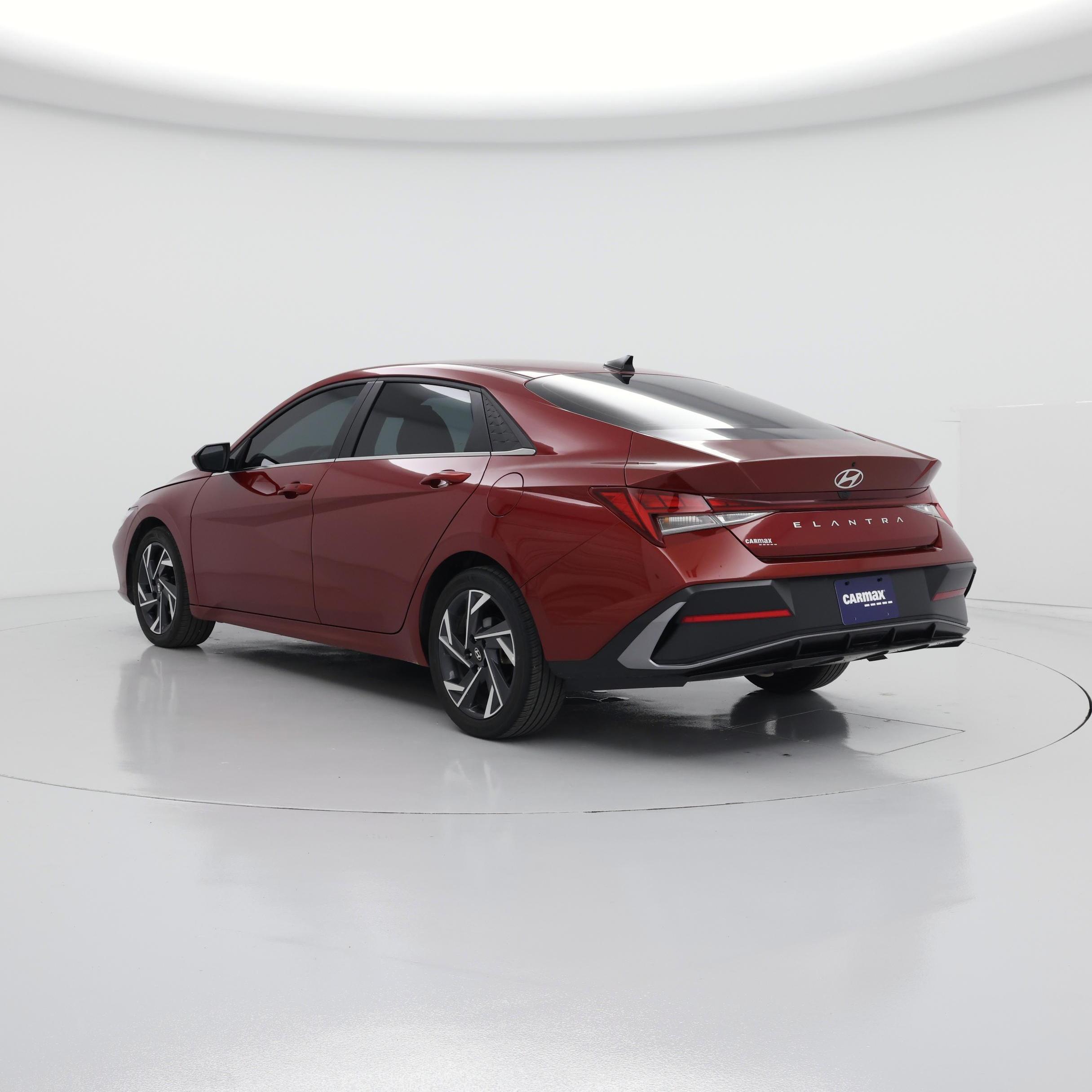 Thumbnail: 2024 Hyundai Elantra - 2