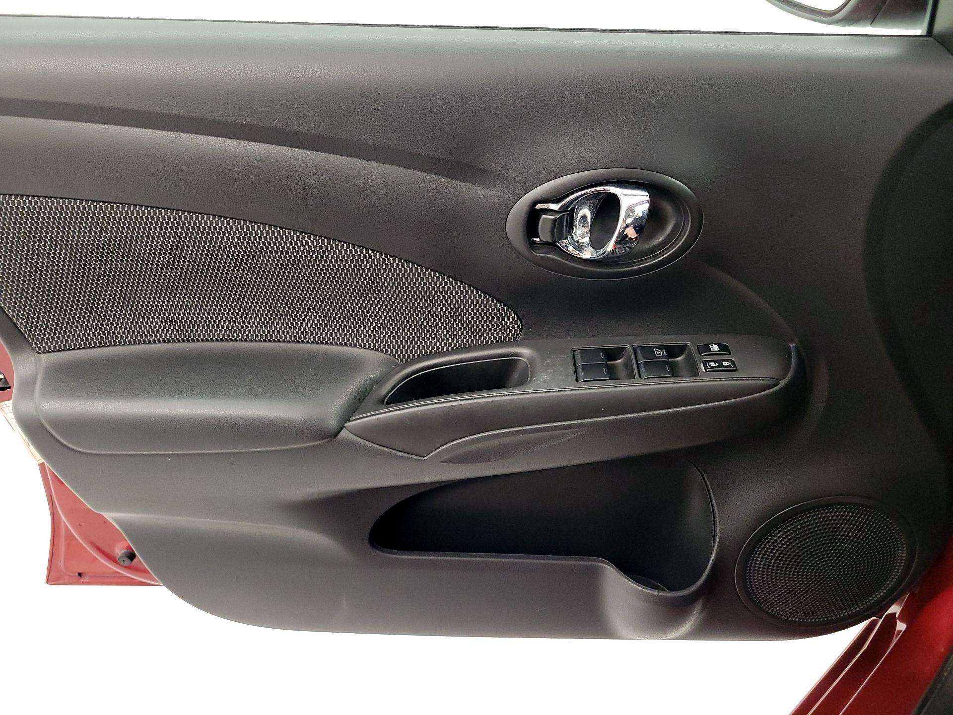 Thumbnail: 2016 Nissan Versa - 12