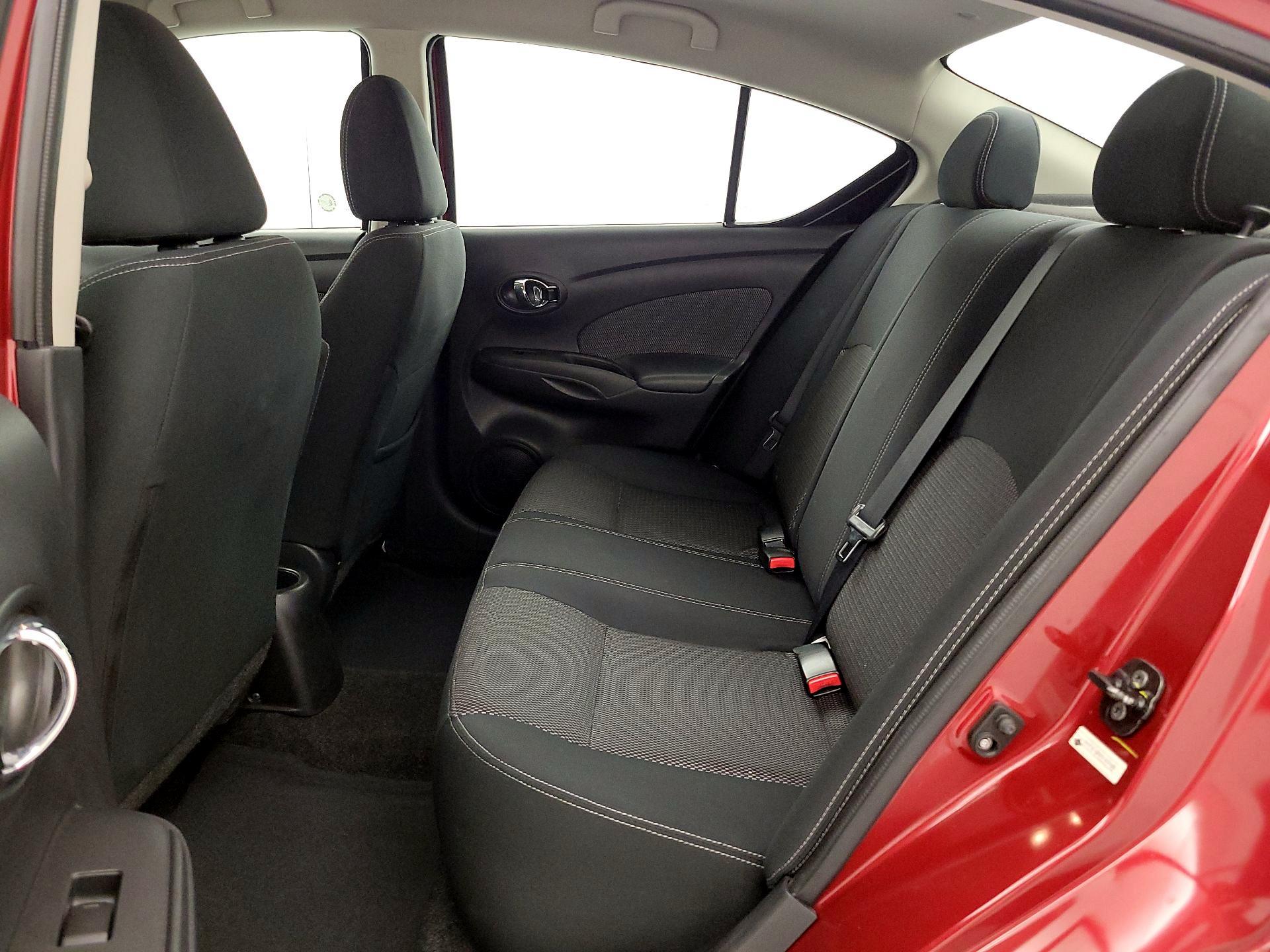 Thumbnail: 2016 Nissan Versa - 18