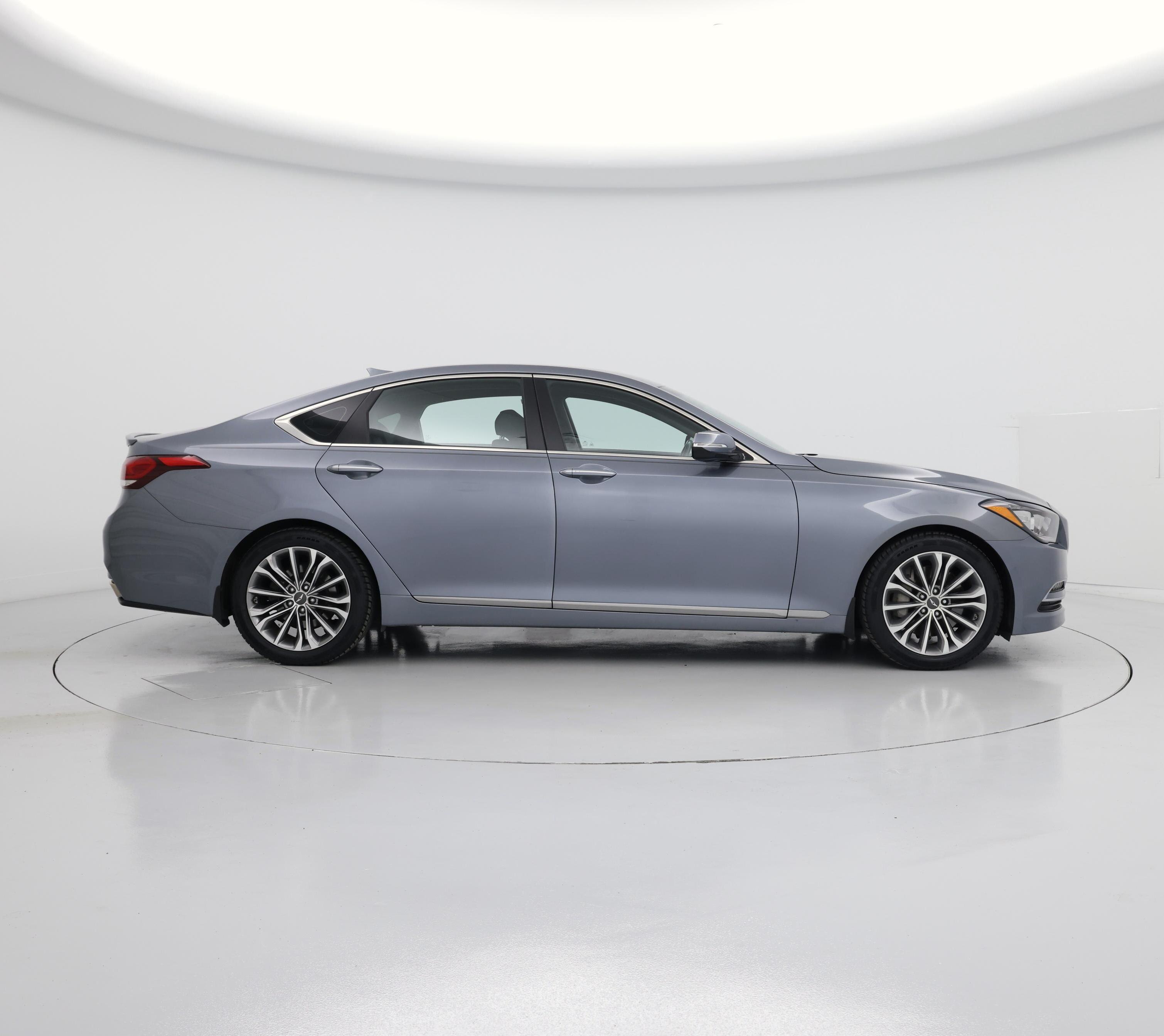 Thumbnail: 2015 Hyundai Genesis - 7