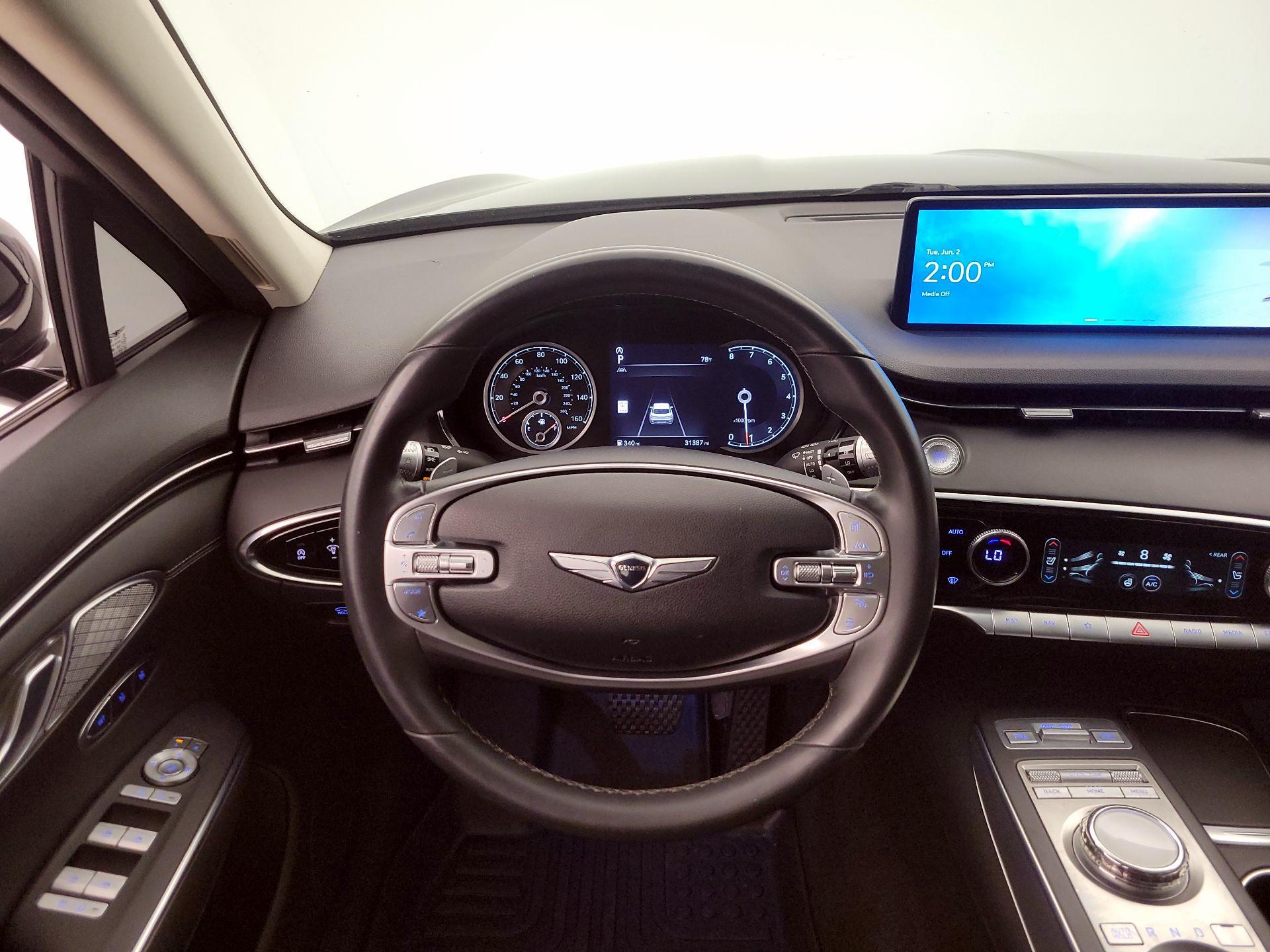 Thumbnail: 2023 Genesis GV70 - 10