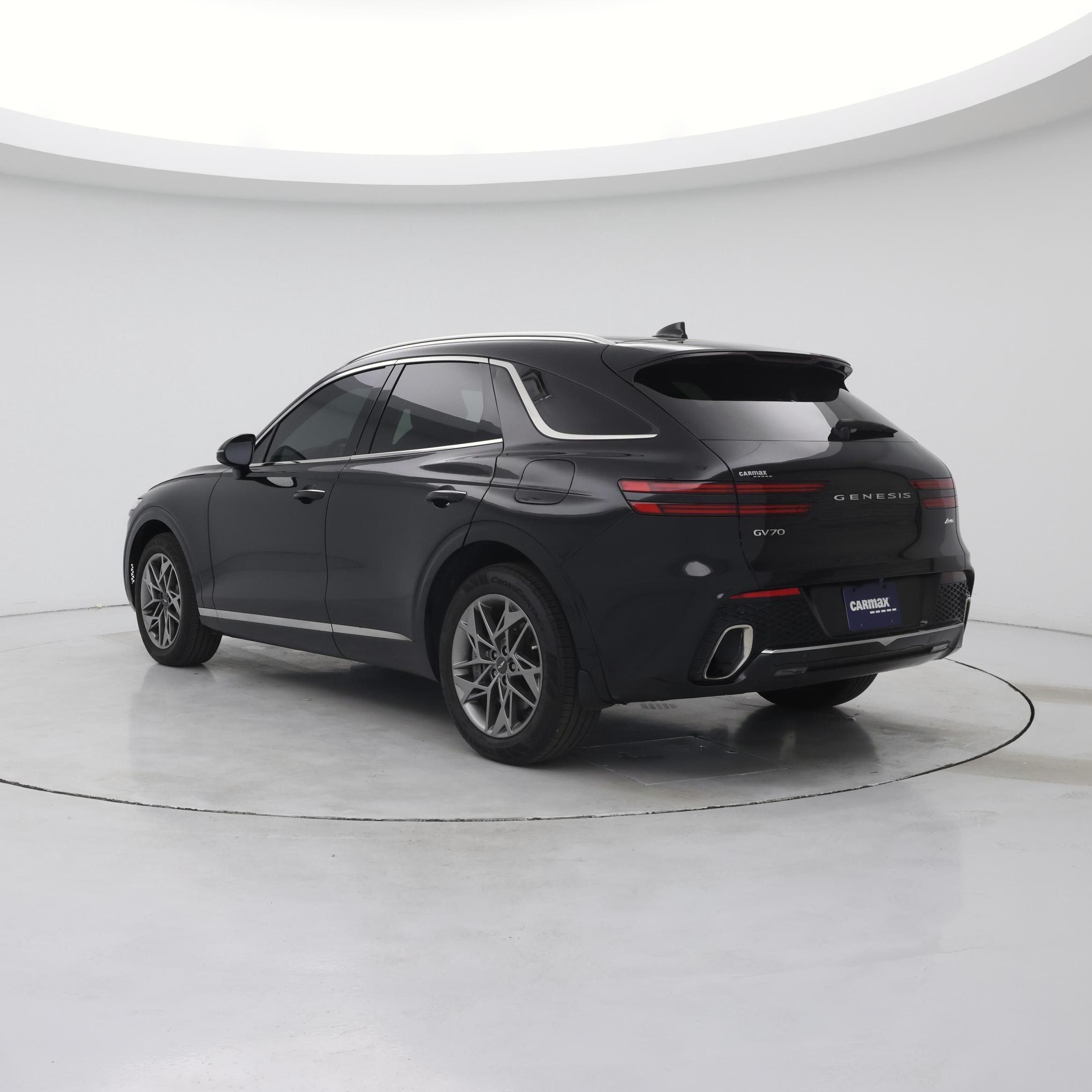 Thumbnail: 2023 Genesis GV70 - 2