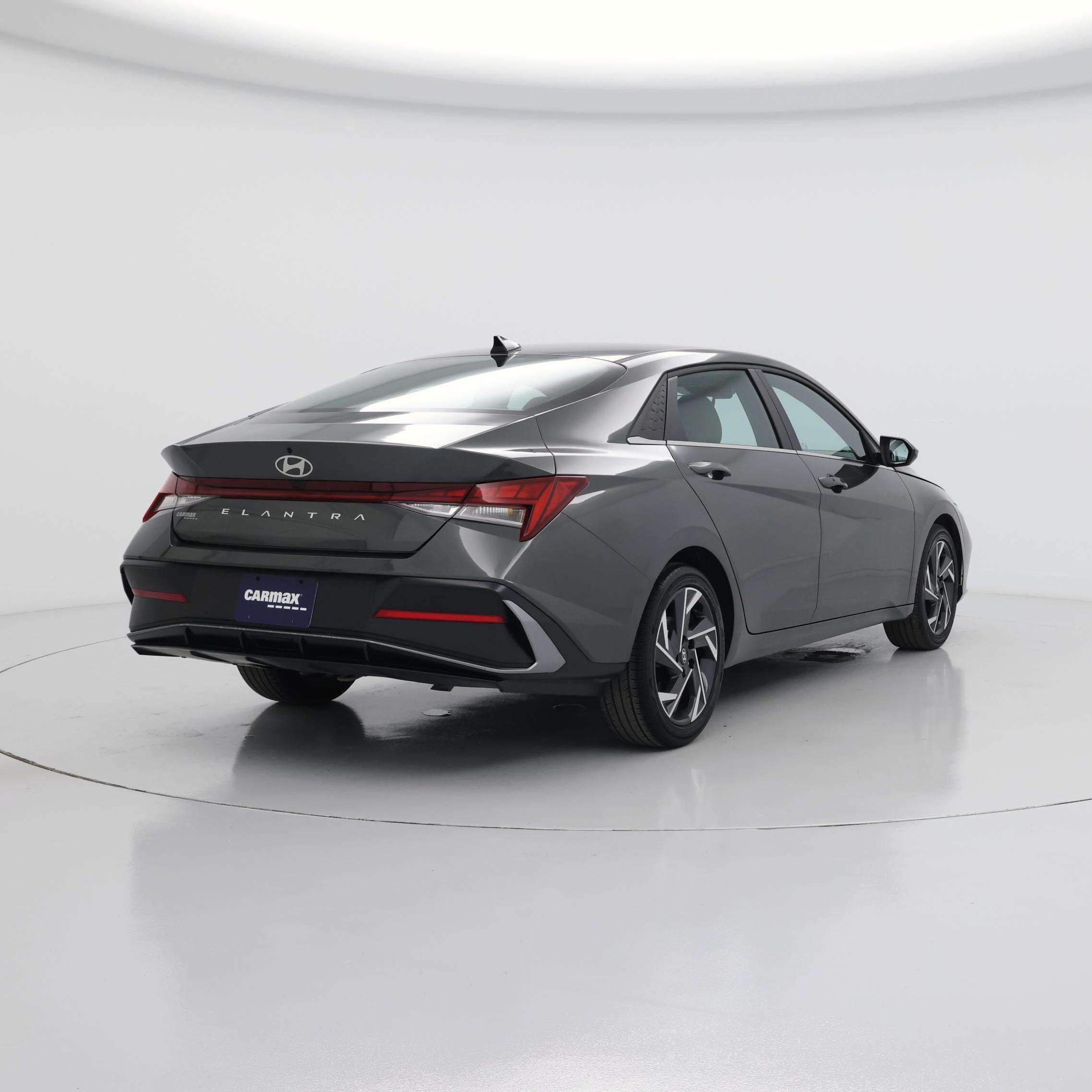 Thumbnail: 2025 Hyundai Elantra - 8
