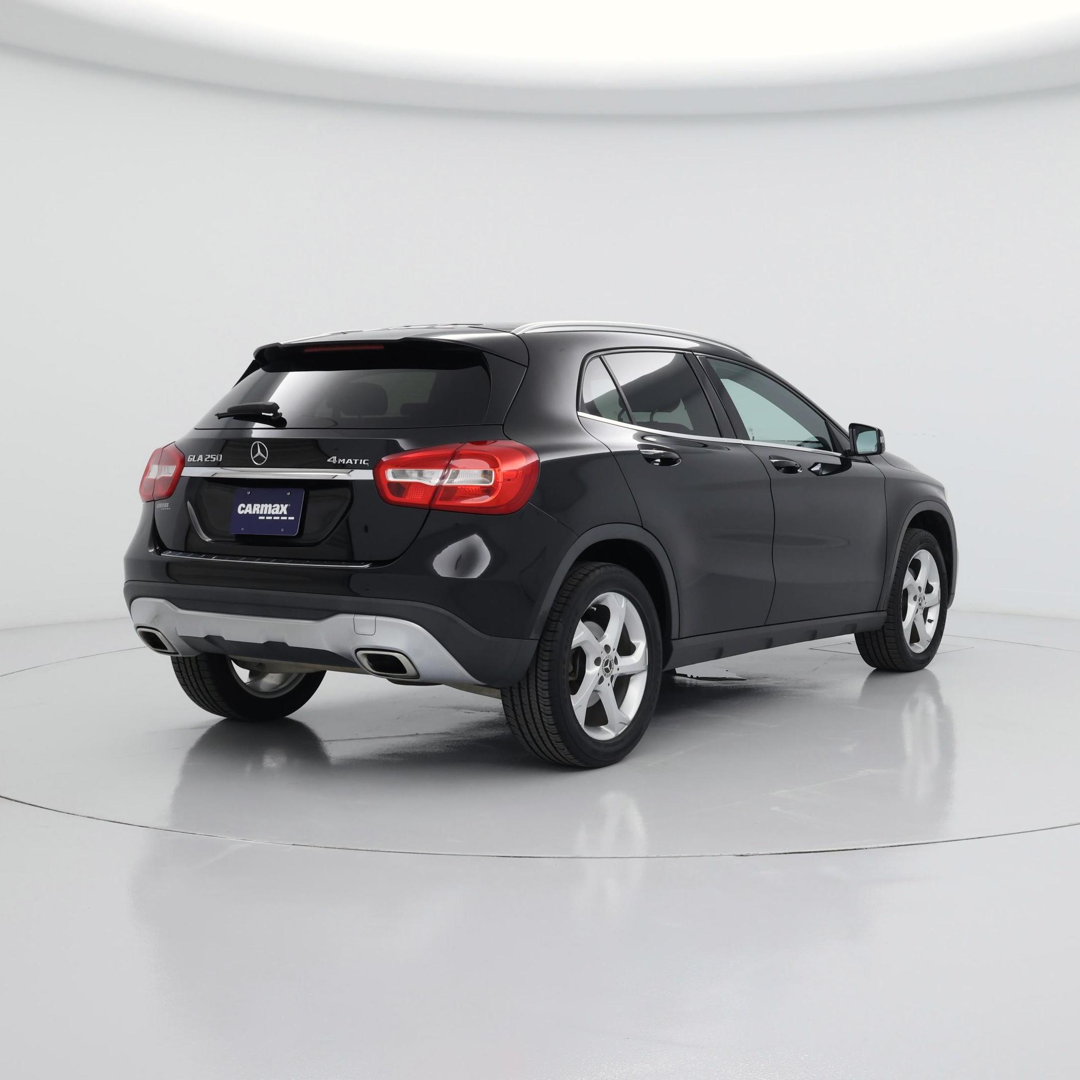 Thumbnail: 2020 Mercedes-Benz GLA - 8