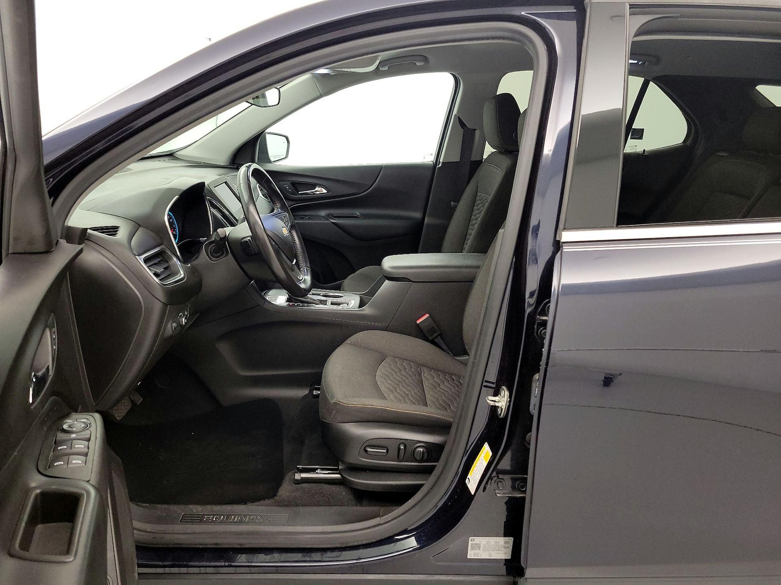 2020 Chevrolet Equinox LT - Photo 12