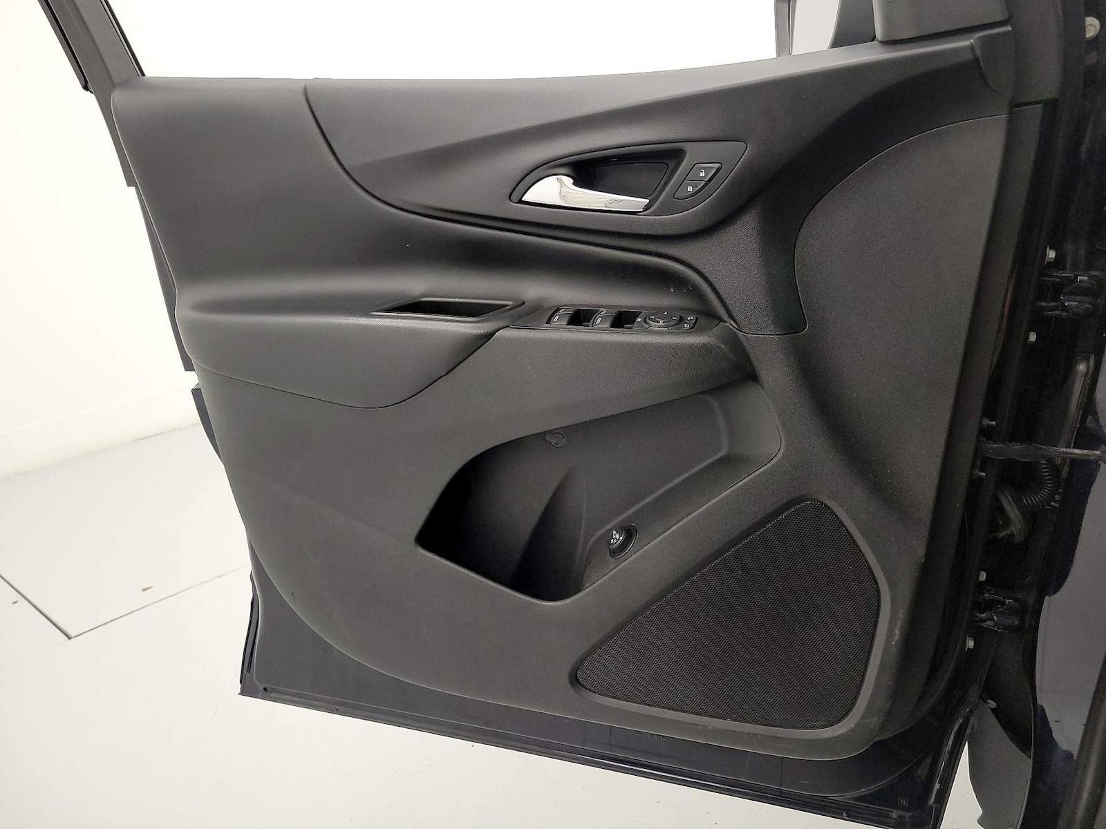 2020 Chevrolet Equinox LT - Photo 13