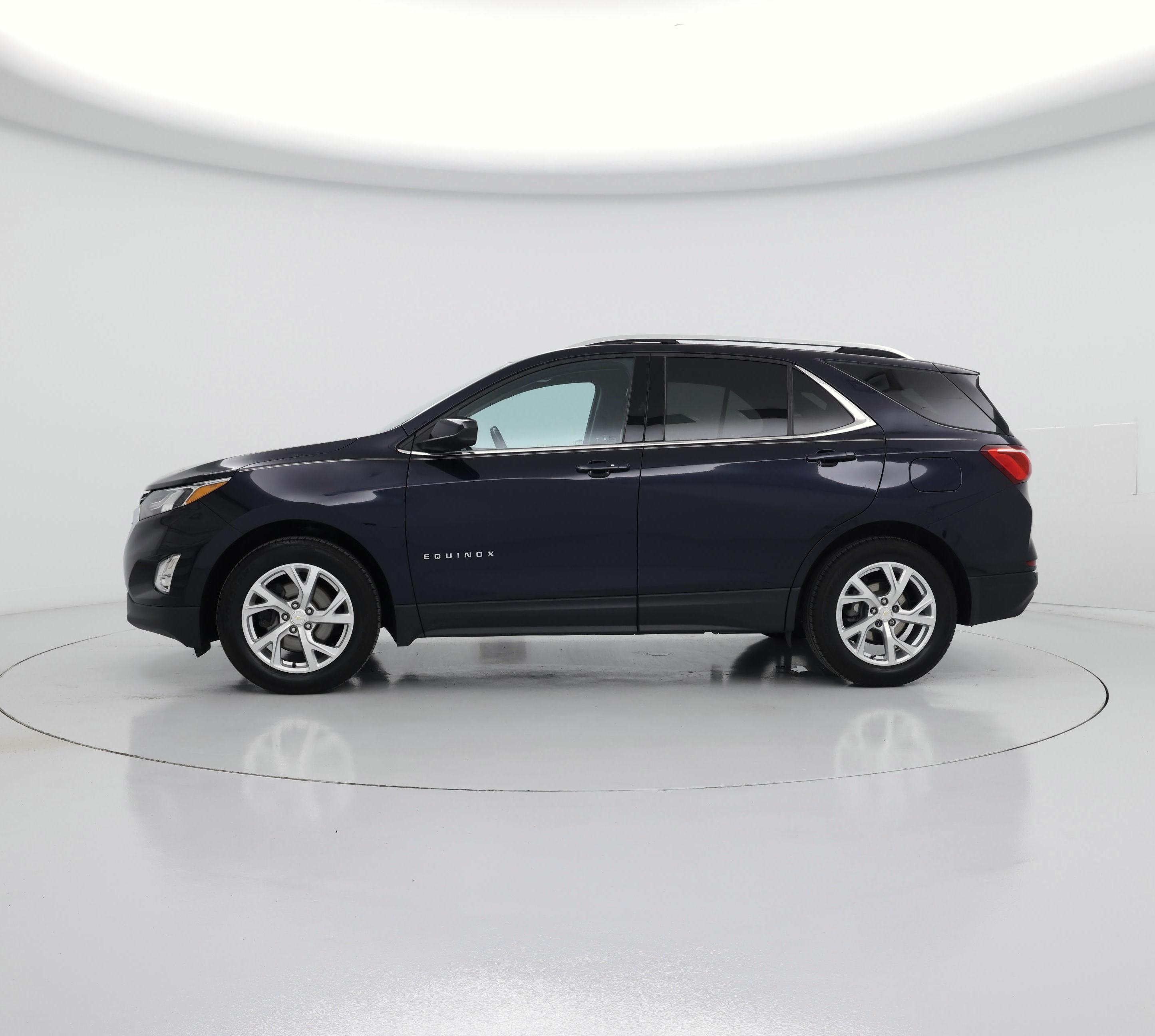 Thumbnail: 2020 Chevrolet Equinox - 3