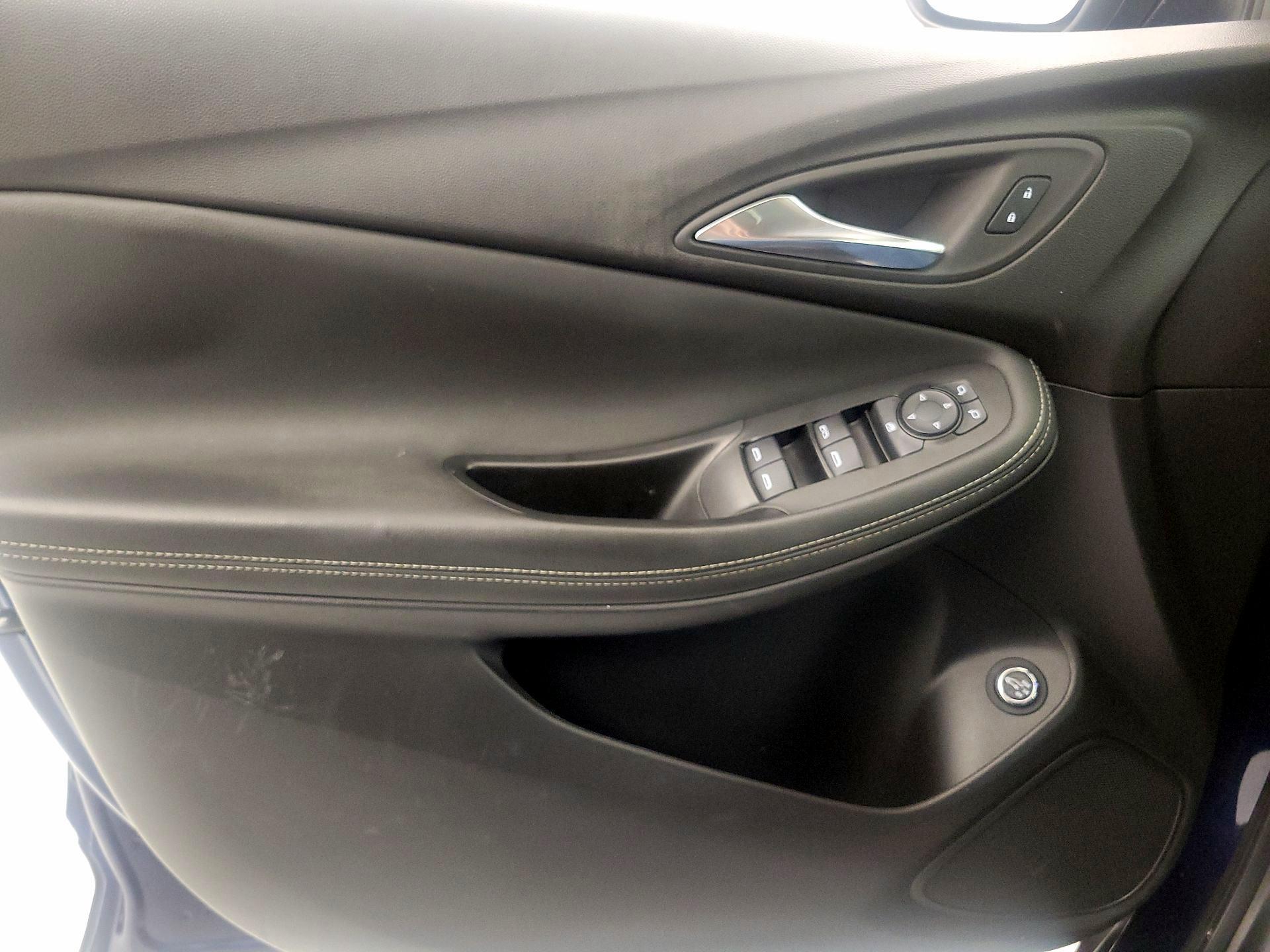 Thumbnail: 2023 Buick Encore GX - 12